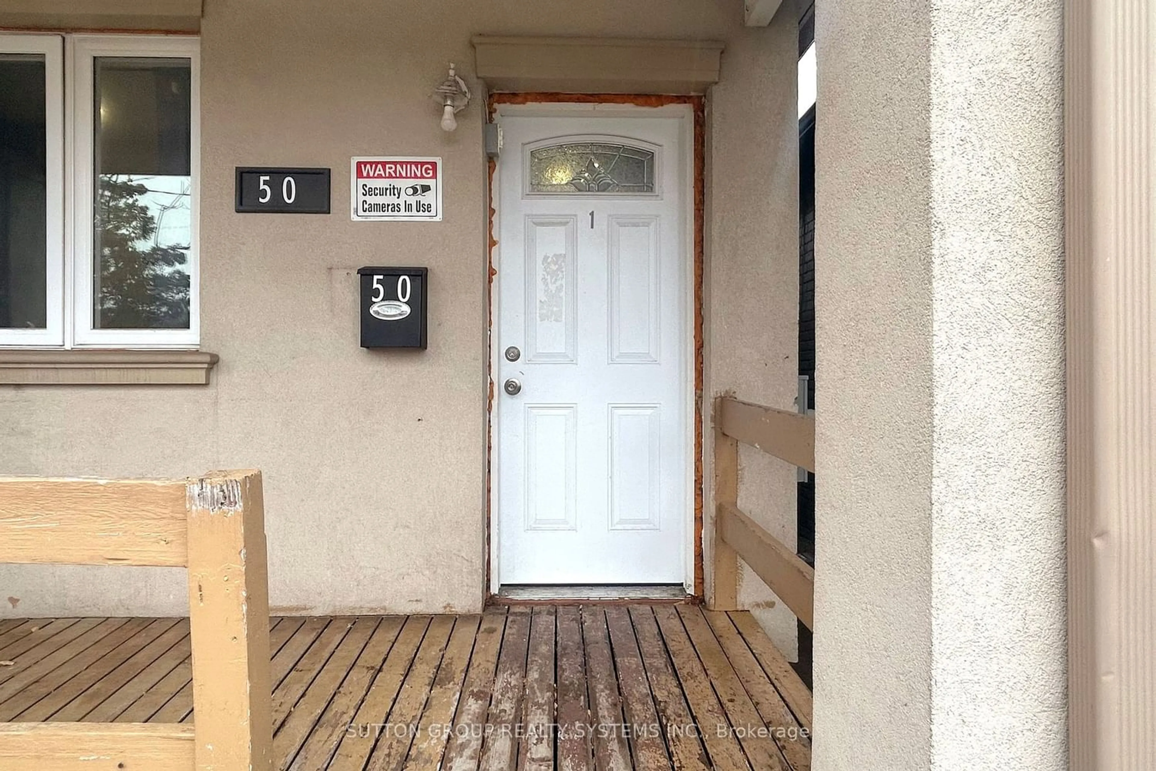 Indoor entryway for 50 Brownville Ave, Toronto Ontario M4N 4L3