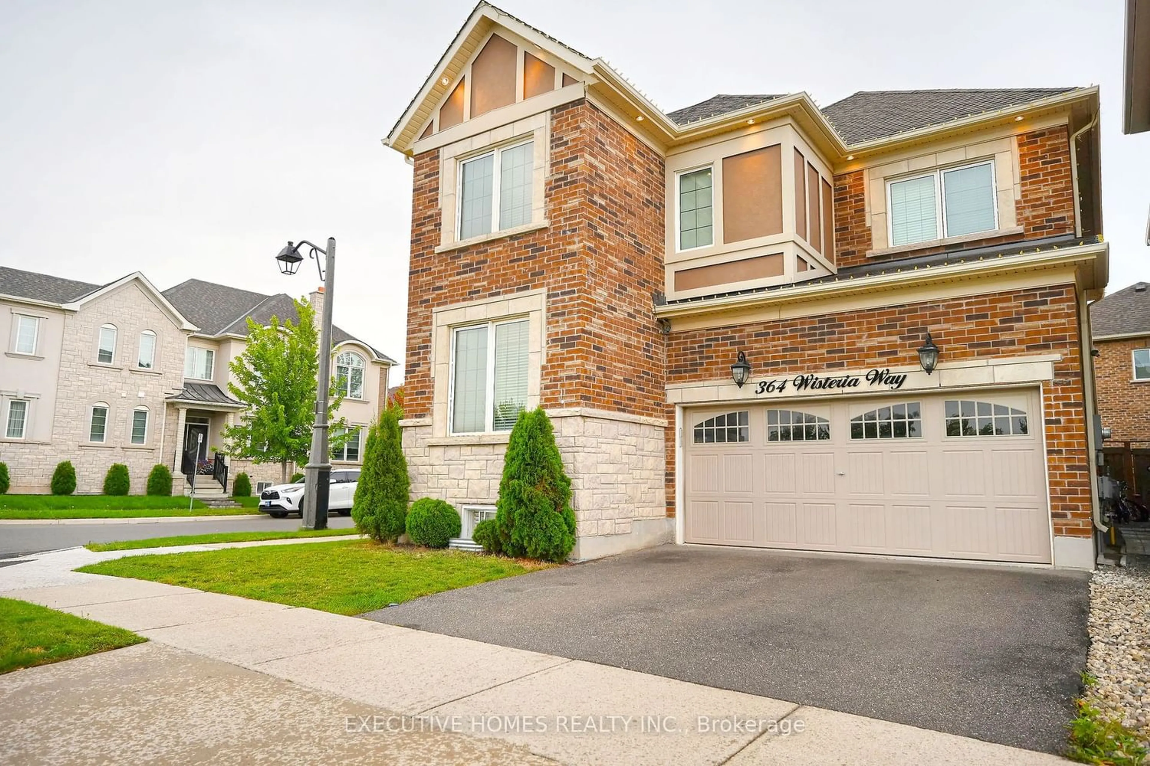 A pic from exterior of the house or condo for 364 Wisteria Way, Oakville Ontario L6M 0N3