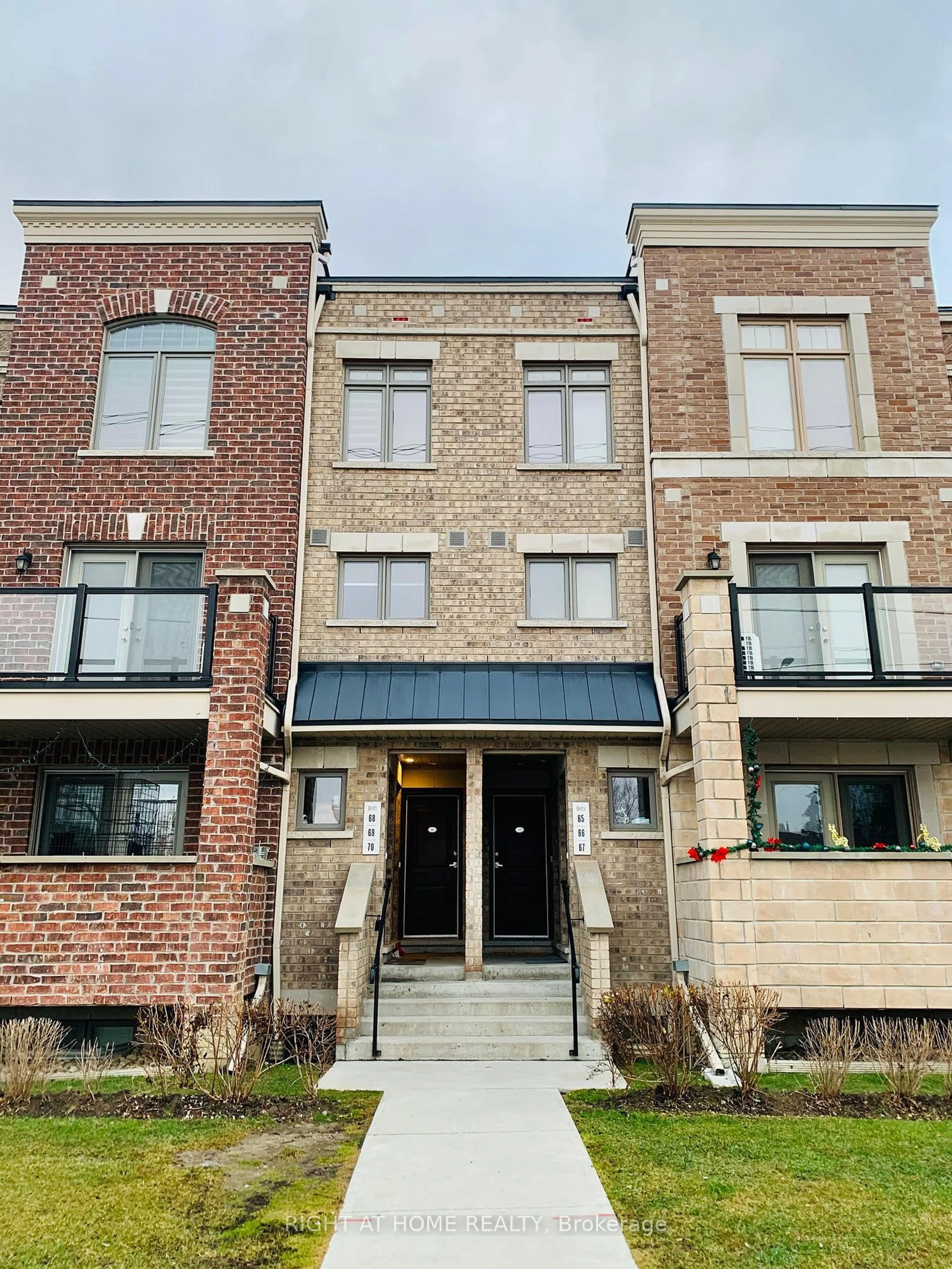 A pic from exterior of the house or condo for 2315 Sheppard Ave #67, Toronto Ontario M9M 0E8