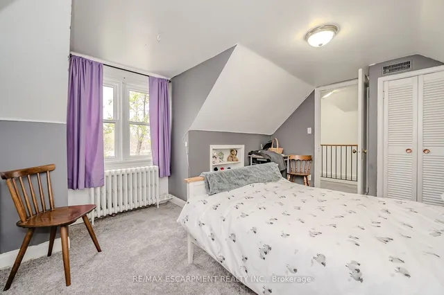 Additional property image - 492 Locust St