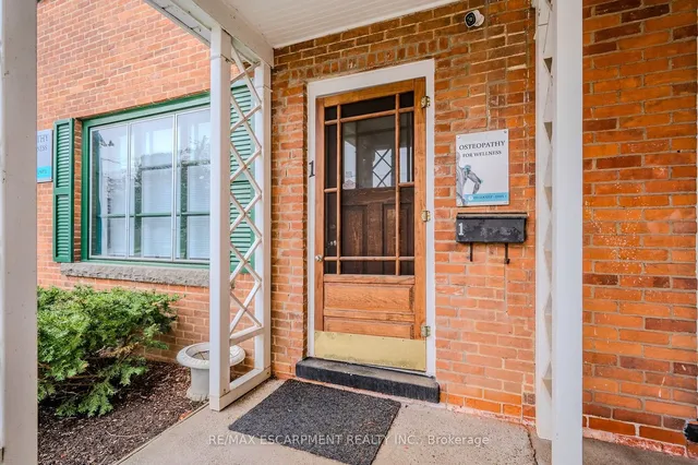 Additional property image - 492 Locust St