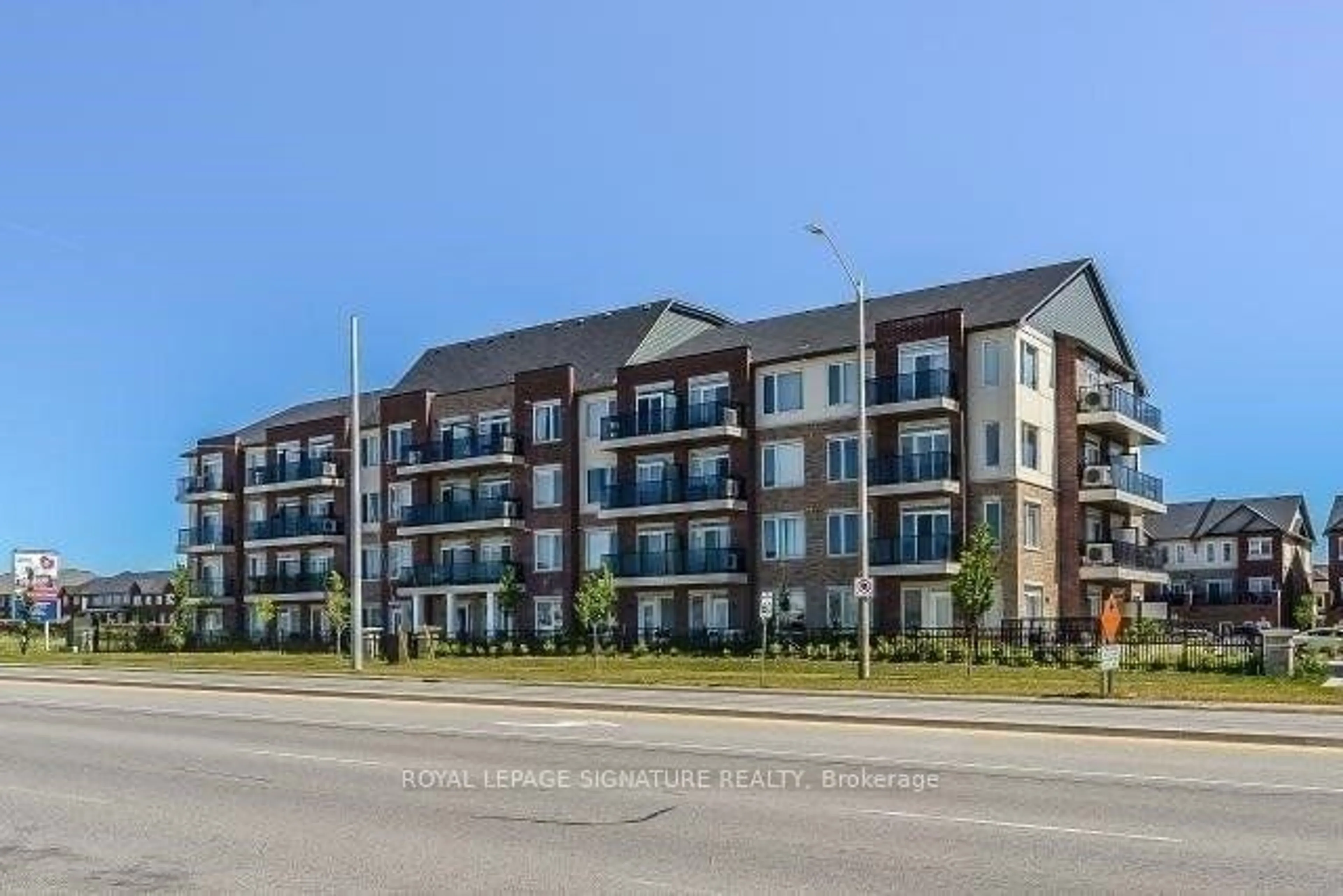 A pic from exterior of the house or condo for 54 Sky Harbour Dr #309, Brampton Ontario L7A 0A1