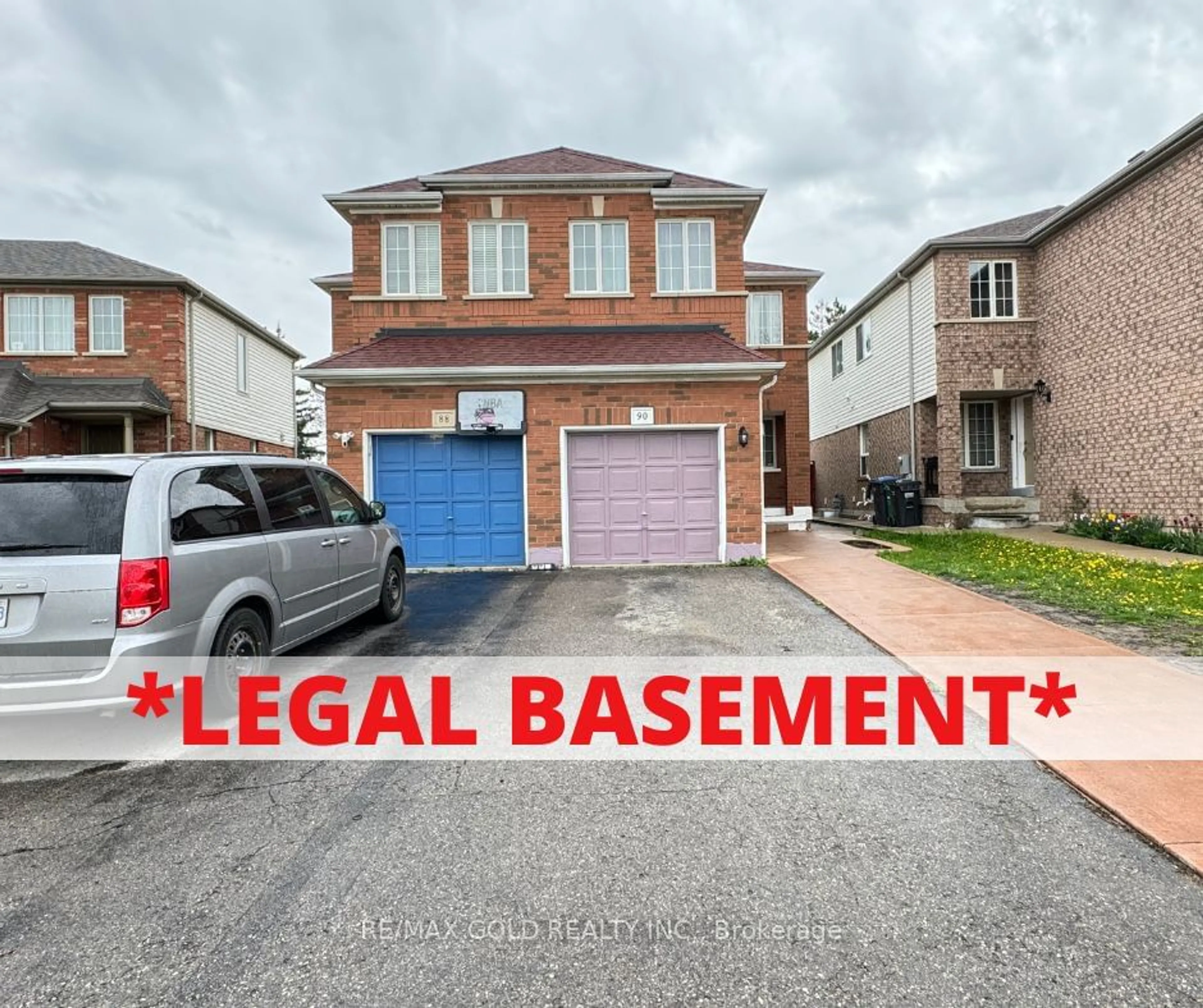 Frontside or backside of a home for 90 Cordgrass Cres, Brampton Ontario L6R 2A2