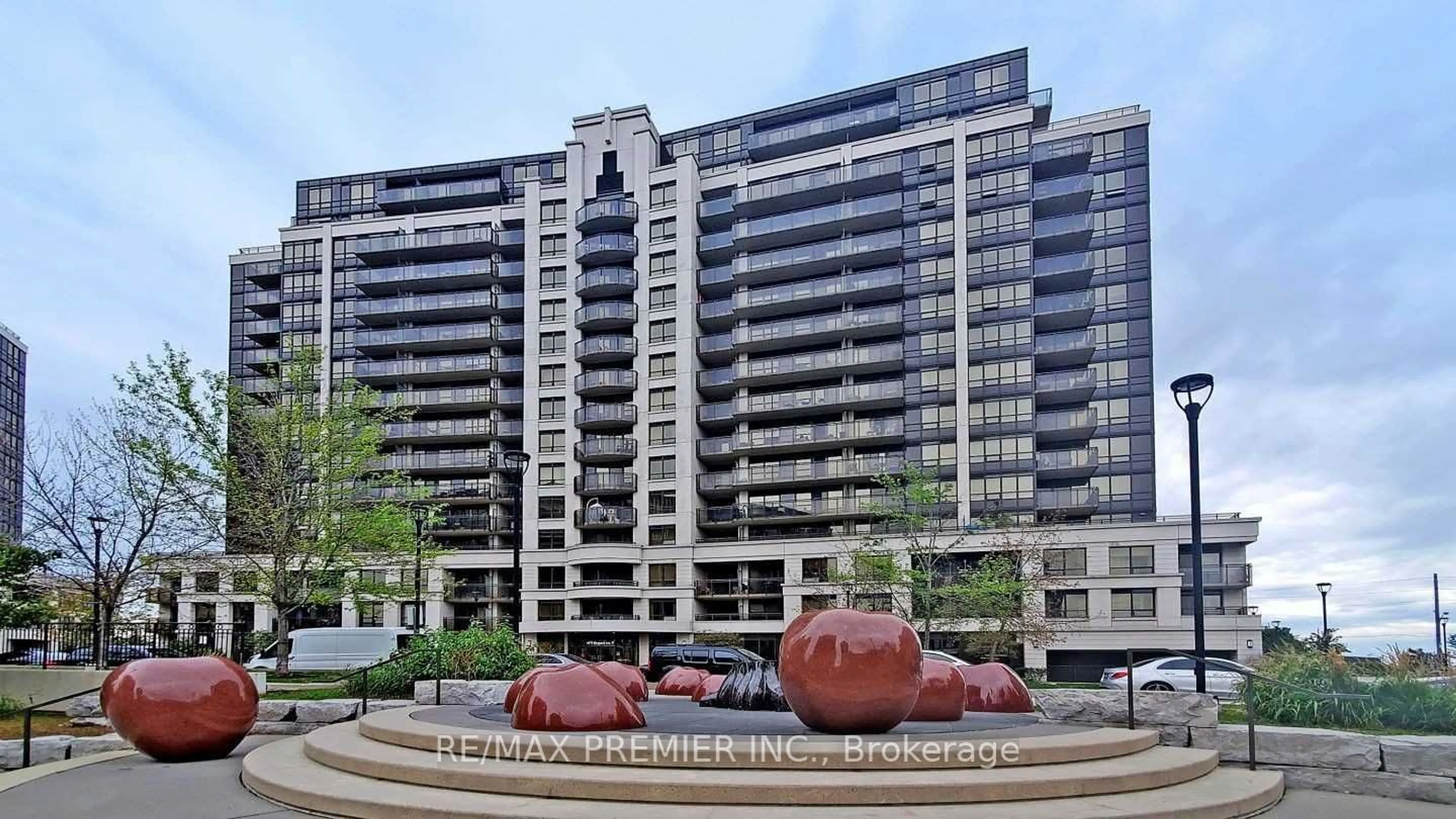 A pic from exterior of the house or condo for 1070 Sheppard Ave #1512, Toronto Ontario M3J 0G8