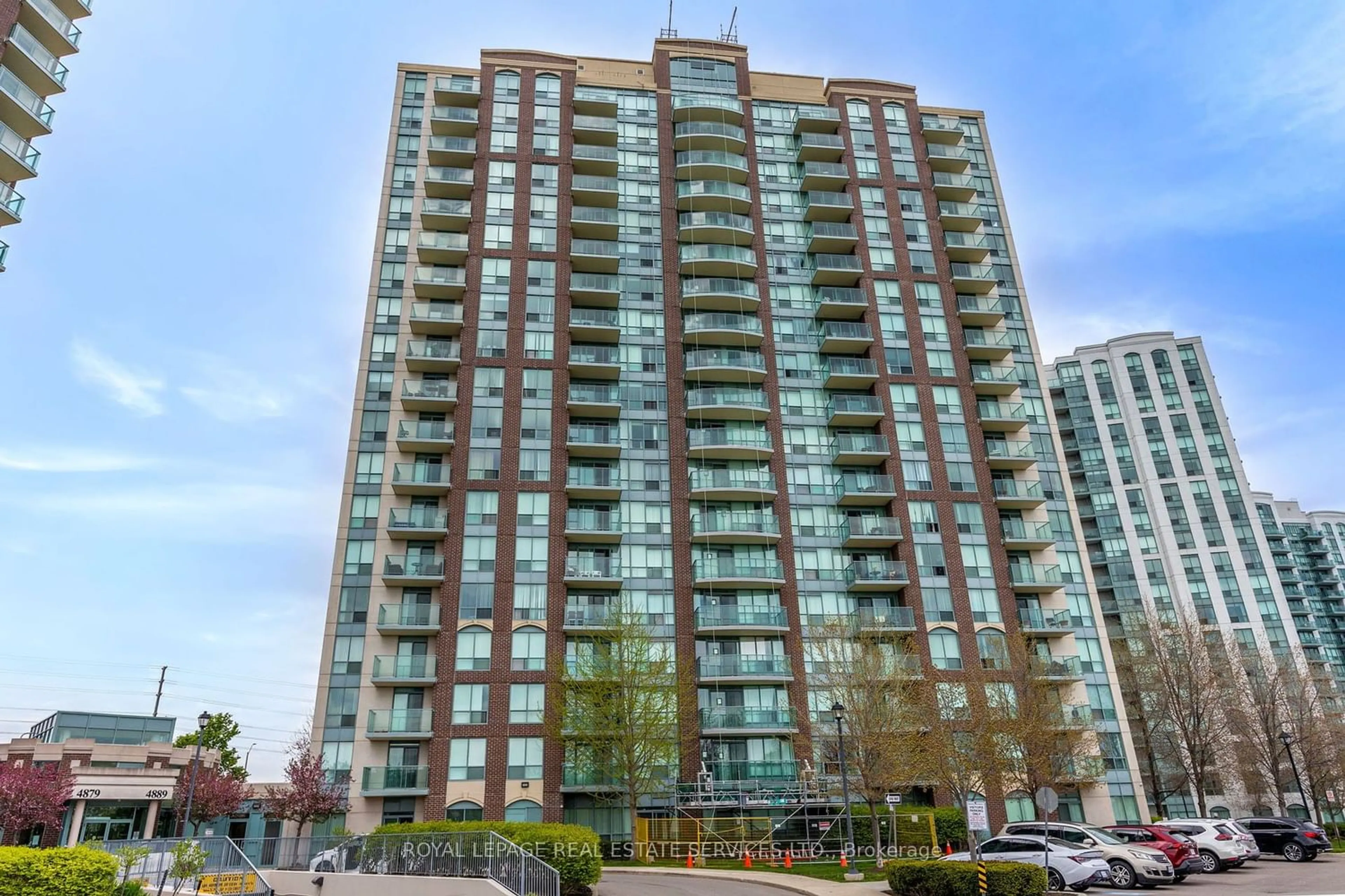 A pic from exterior of the house or condo for 4889 Kimbermount Ave #1008, Mississauga Ontario L5M 7R9