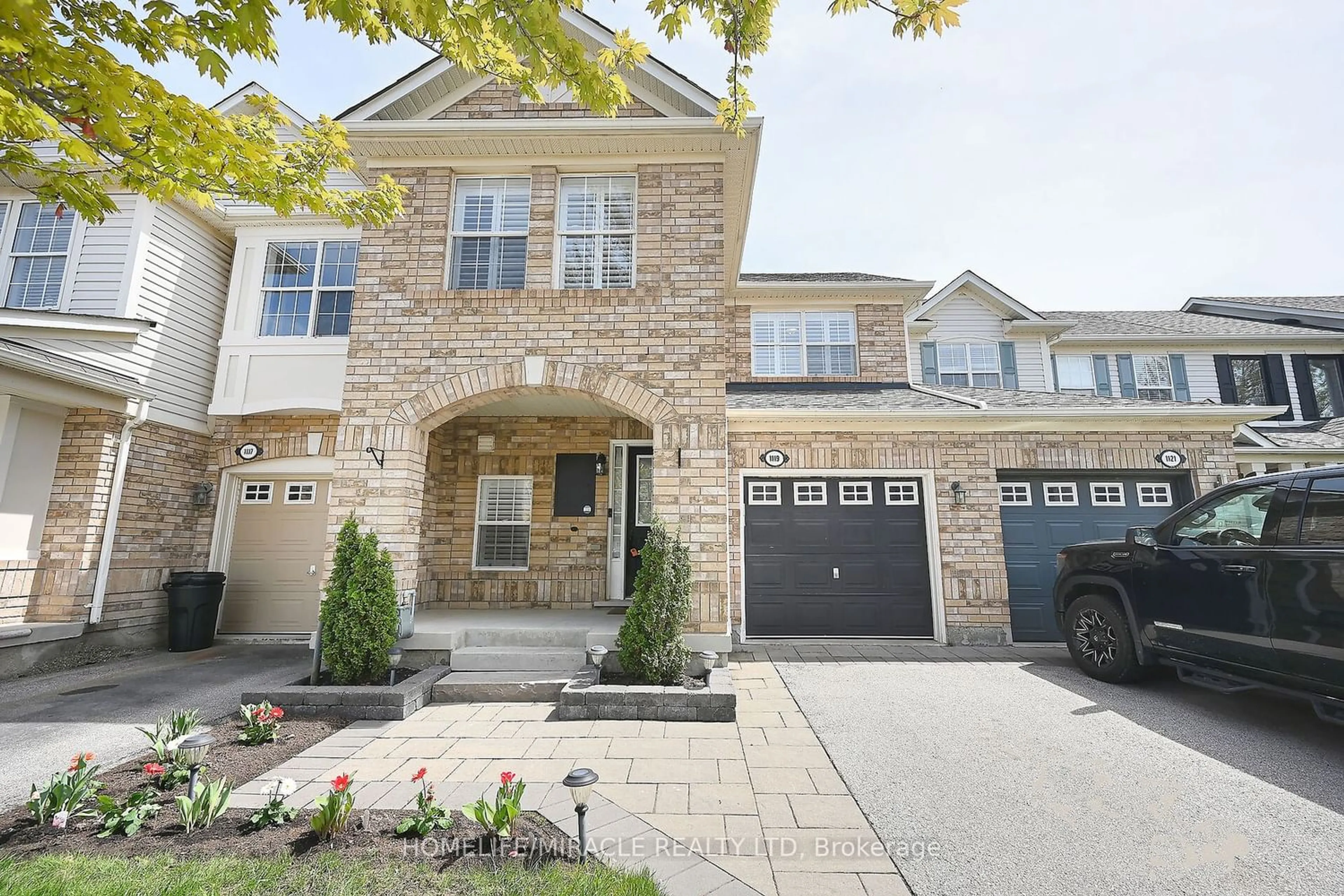 Home with brick exterior material for 1119 Barclay Circ, Milton Ontario L9T 5W4