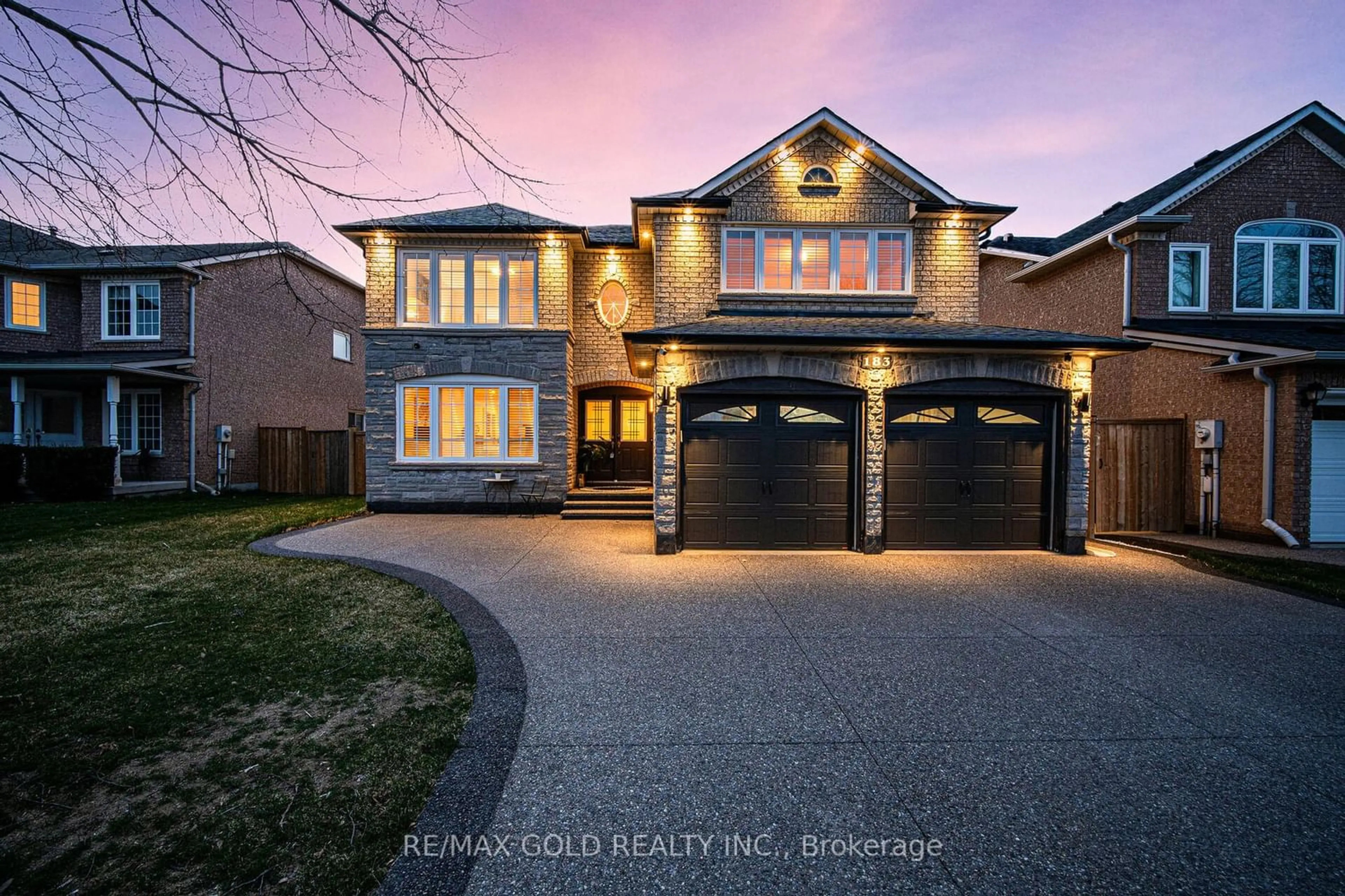 Home with brick exterior material for 183 Royal Valley Dr, Caledon Ontario L7C 1B3