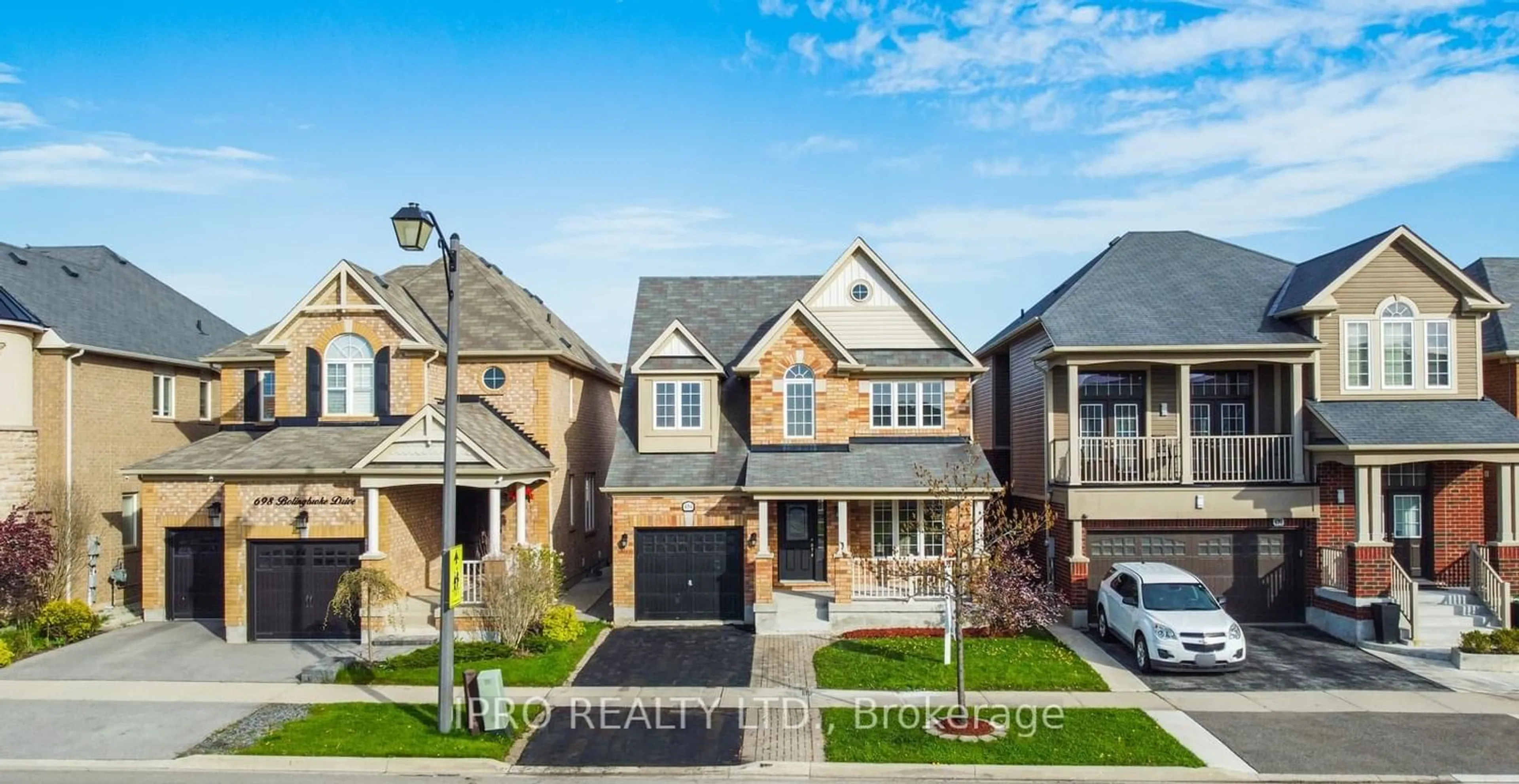 Home with brick exterior material for 694 Bolingbroke Dr, Milton Ontario L9T 6Z3