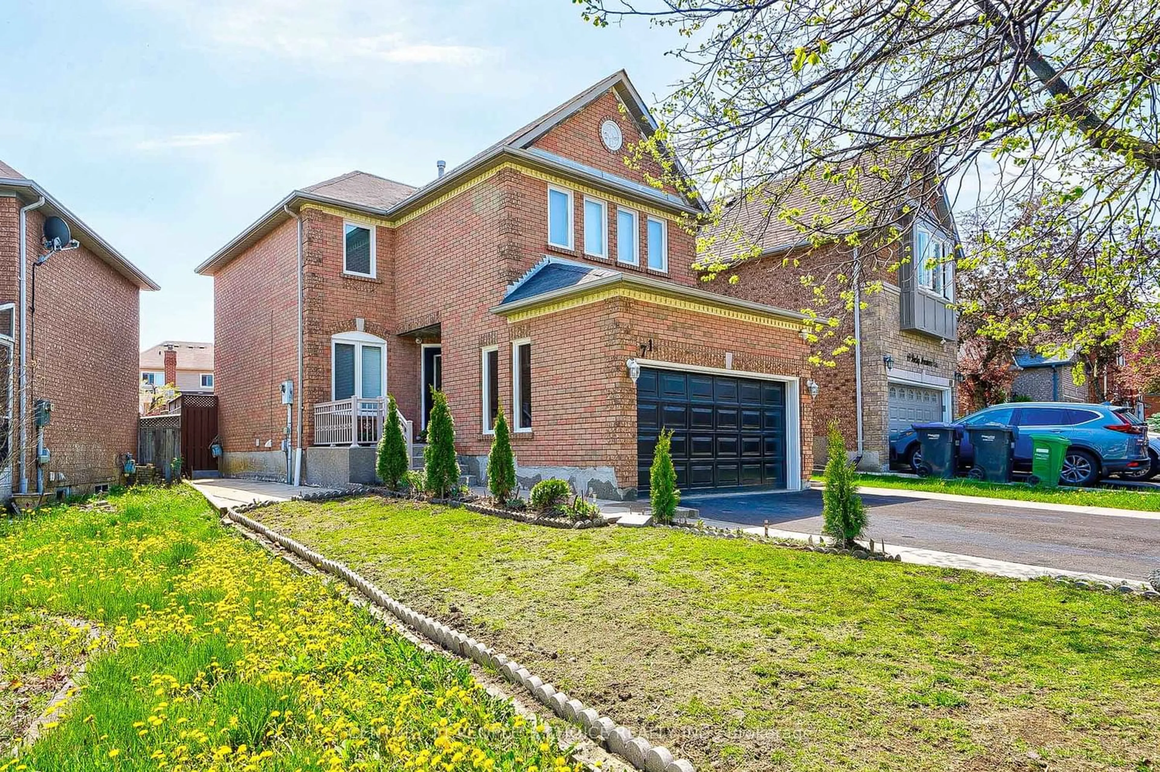 Home with brick exterior material for 71 Rocky Mountain Cres, Brampton Ontario L6R 1E7
