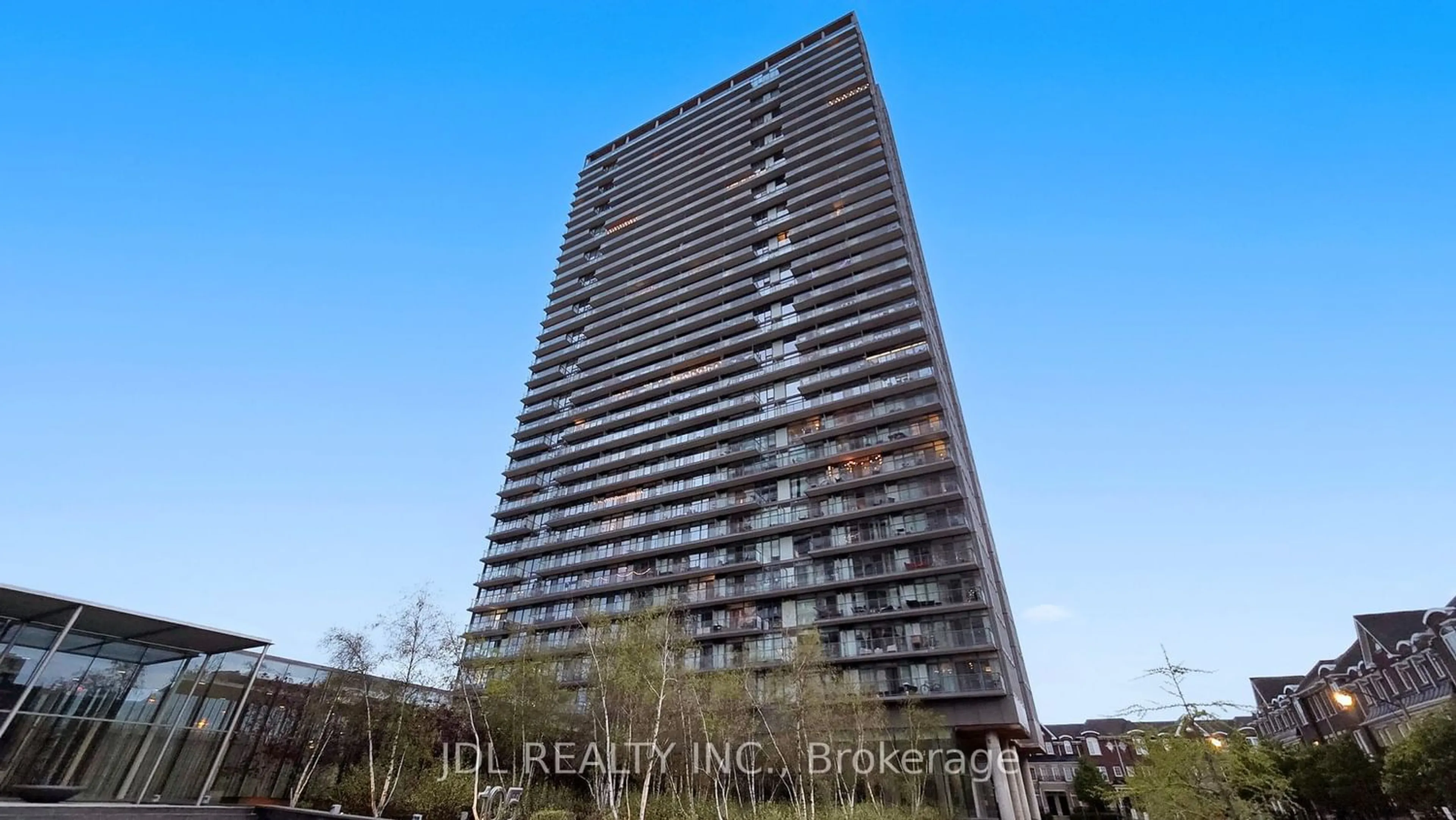 A pic from exterior of the house or condo for 105 The Queensway #2314, Toronto Ontario M6S 5B5