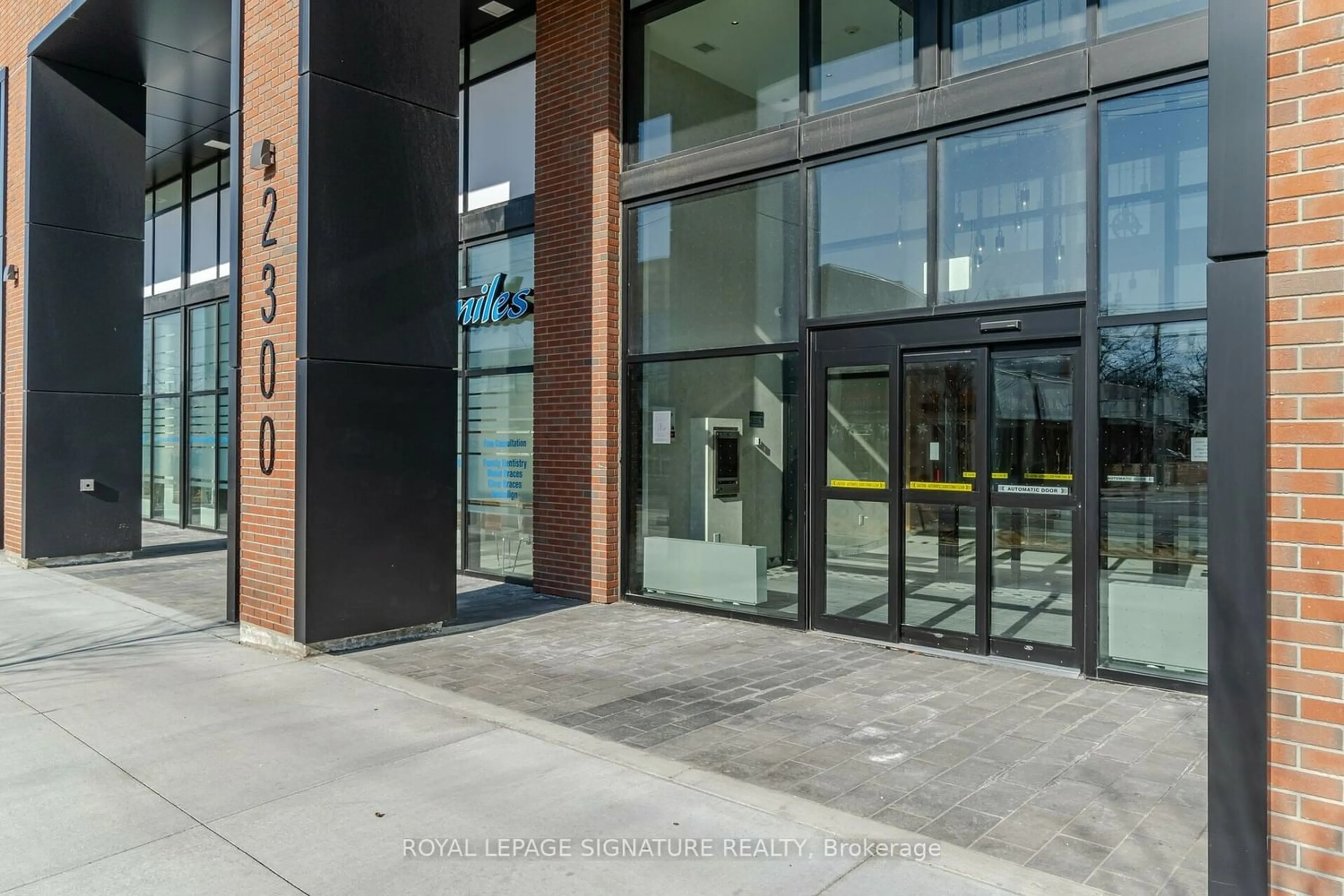 Indoor foyer for 2300 St Clair Ave #215, Toronto Ontario M6N 1K8