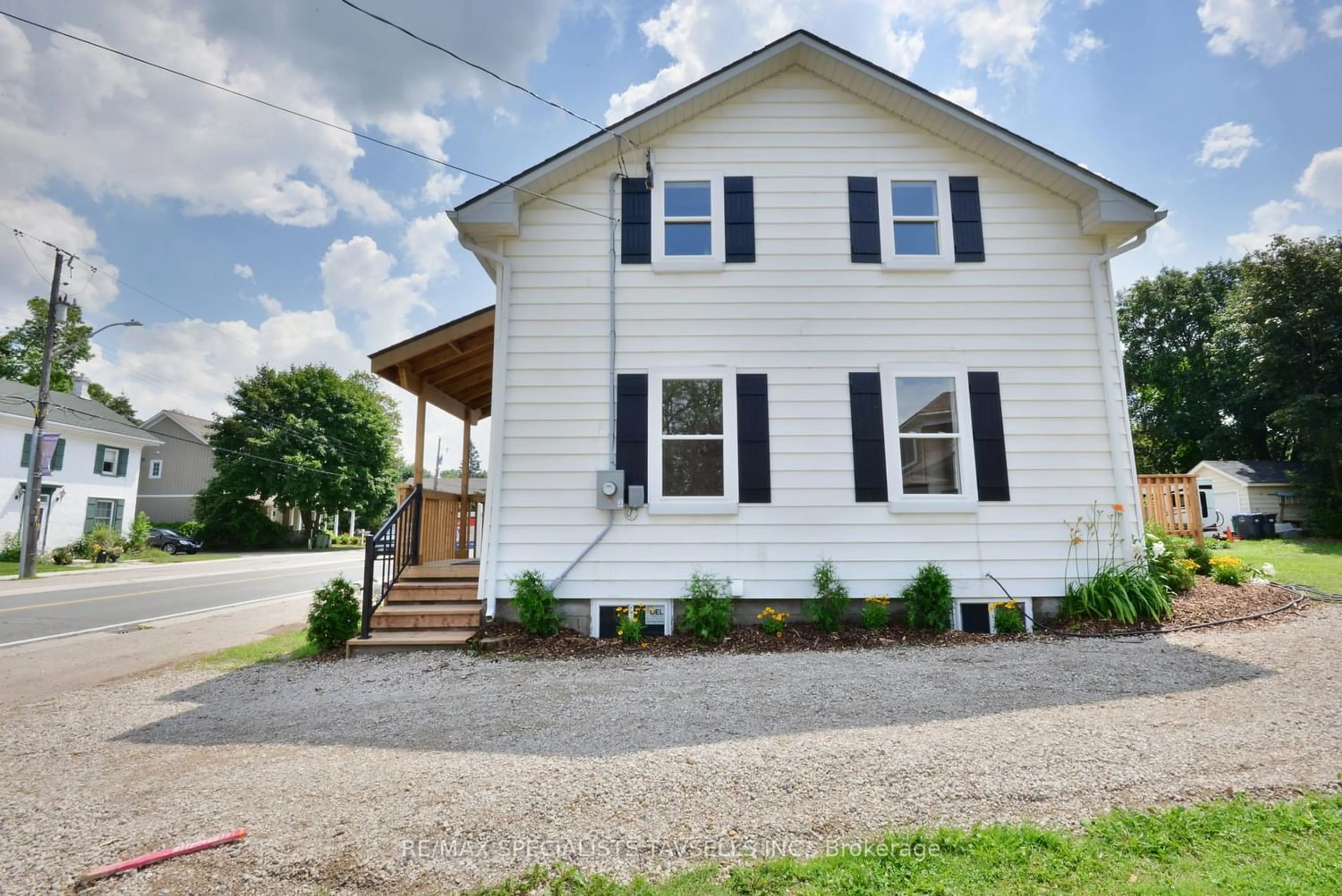 Frontside or backside of a home for 19774 Main St, Caledon Ontario L7K 0C5