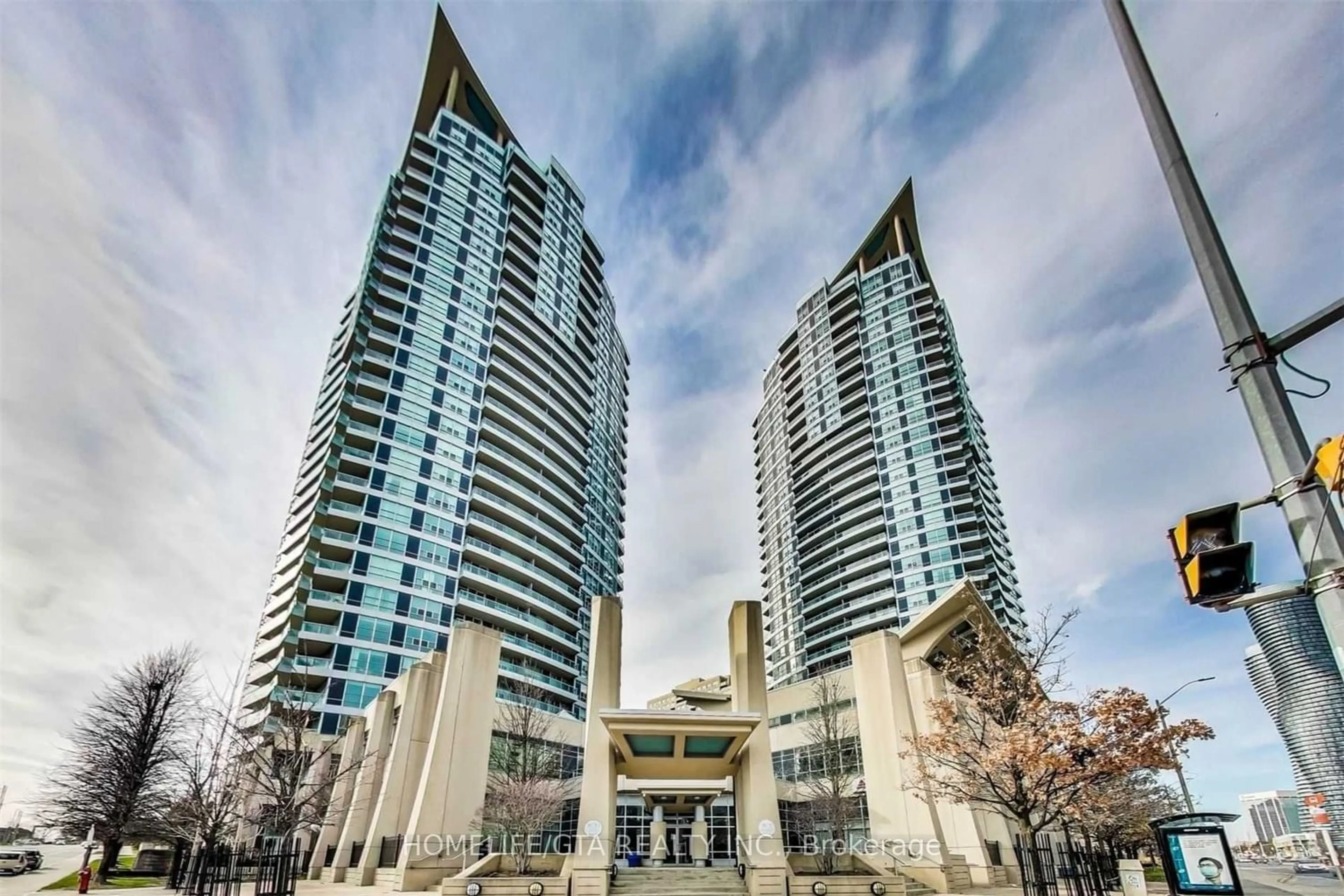 A pic from exterior of the house or condo for 33 Elm Dr #1305, Mississauga Ontario L5B 4M2