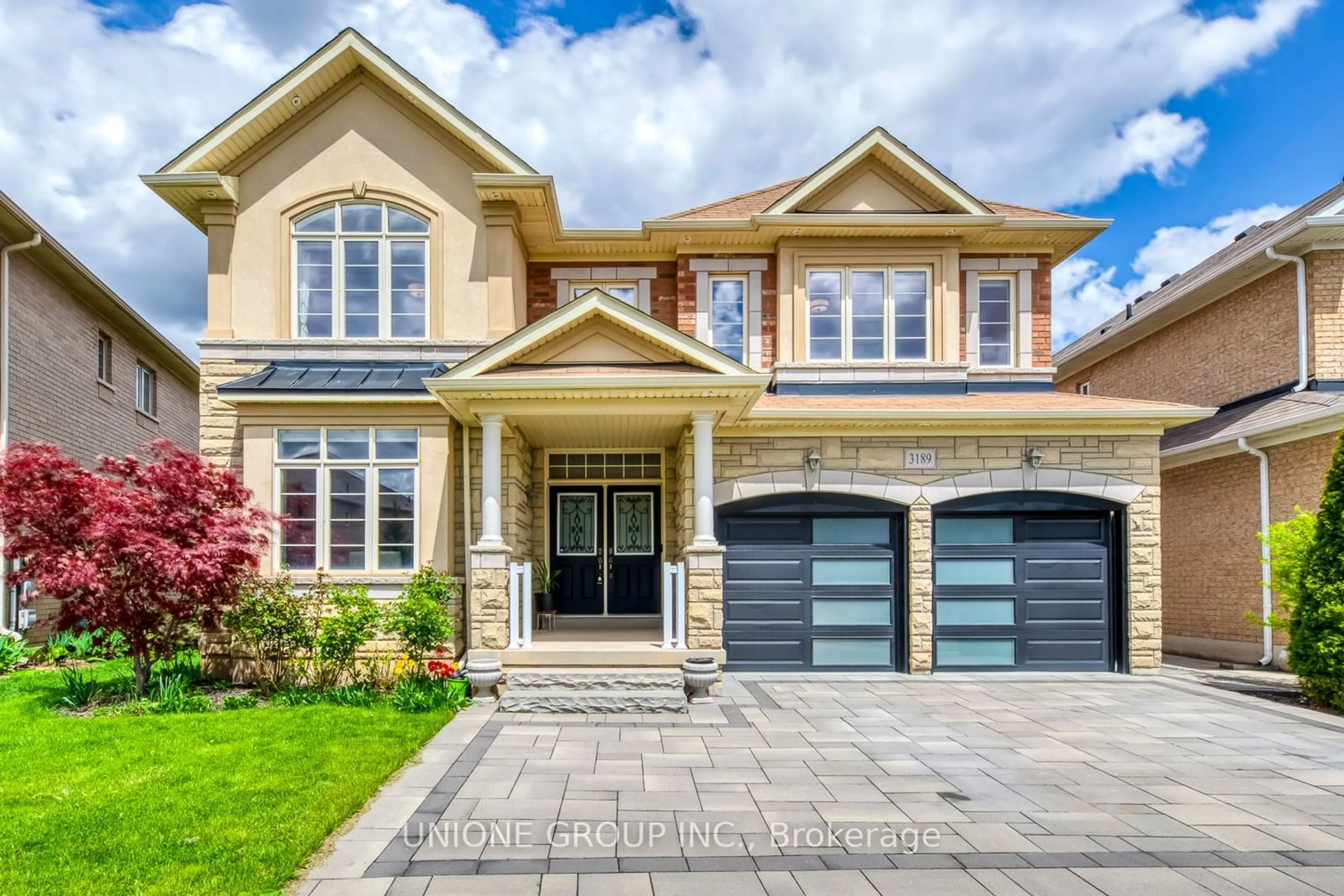 Home with brick exterior material for 3189 Trailside Dr, Oakville Ontario L6M 0P3