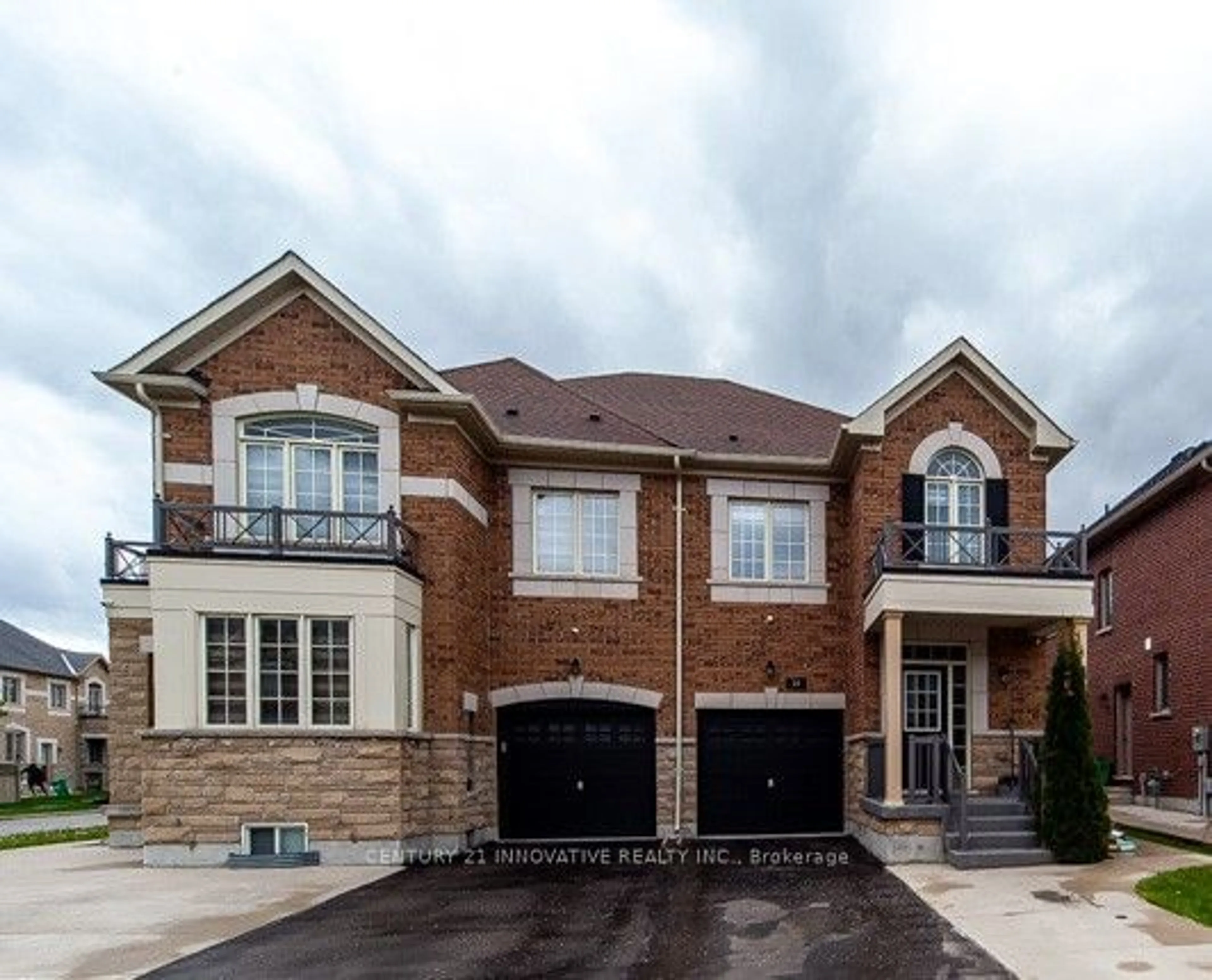 Home with brick exterior material for 24 Biddens Sq, Brampton Ontario L6P 4G1