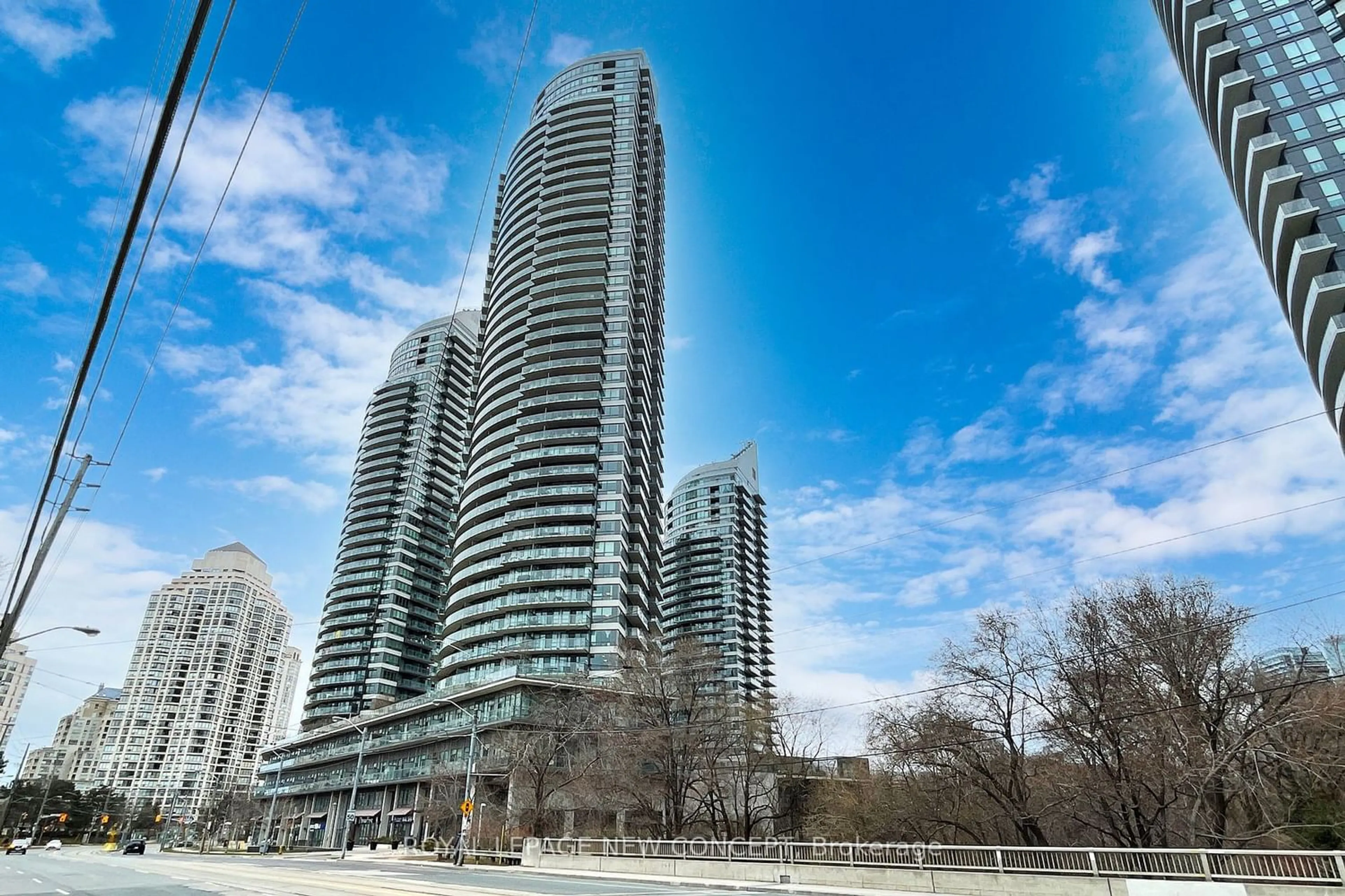 A pic from exterior of the house or condo for 2230 Lake Shore Blvd #2903, Toronto Ontario M8V 0B2