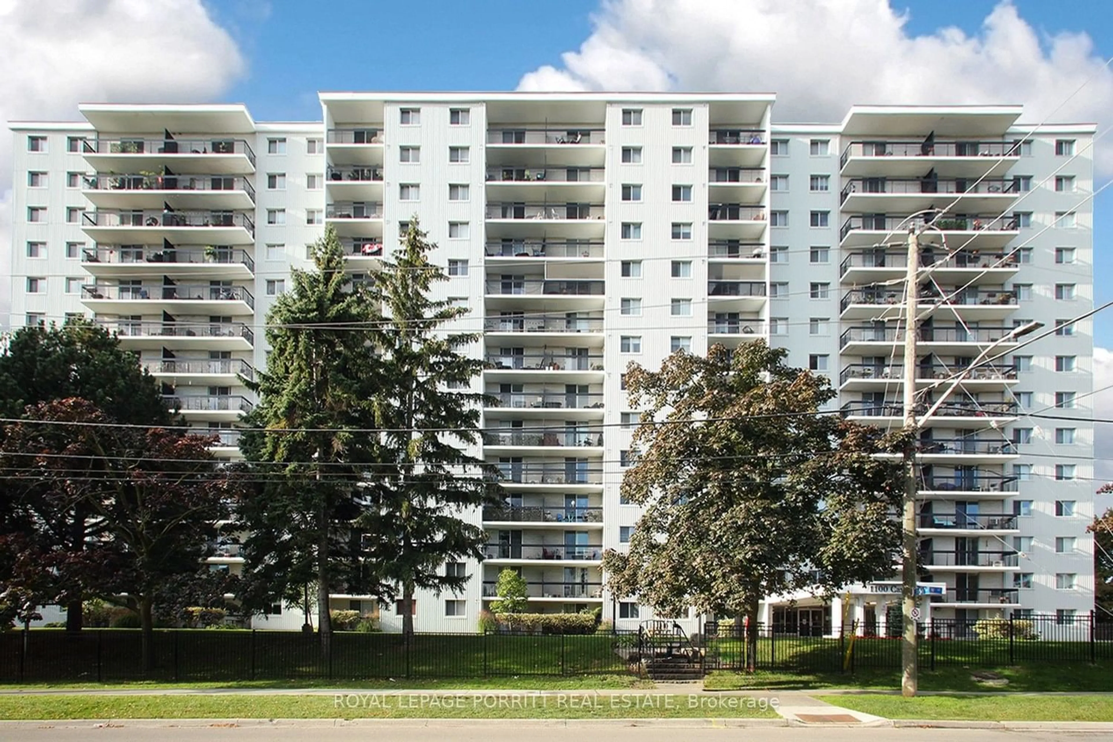 A pic from exterior of the house or condo for 1100 Caven St #604, Mississauga Ontario L5G 4N3