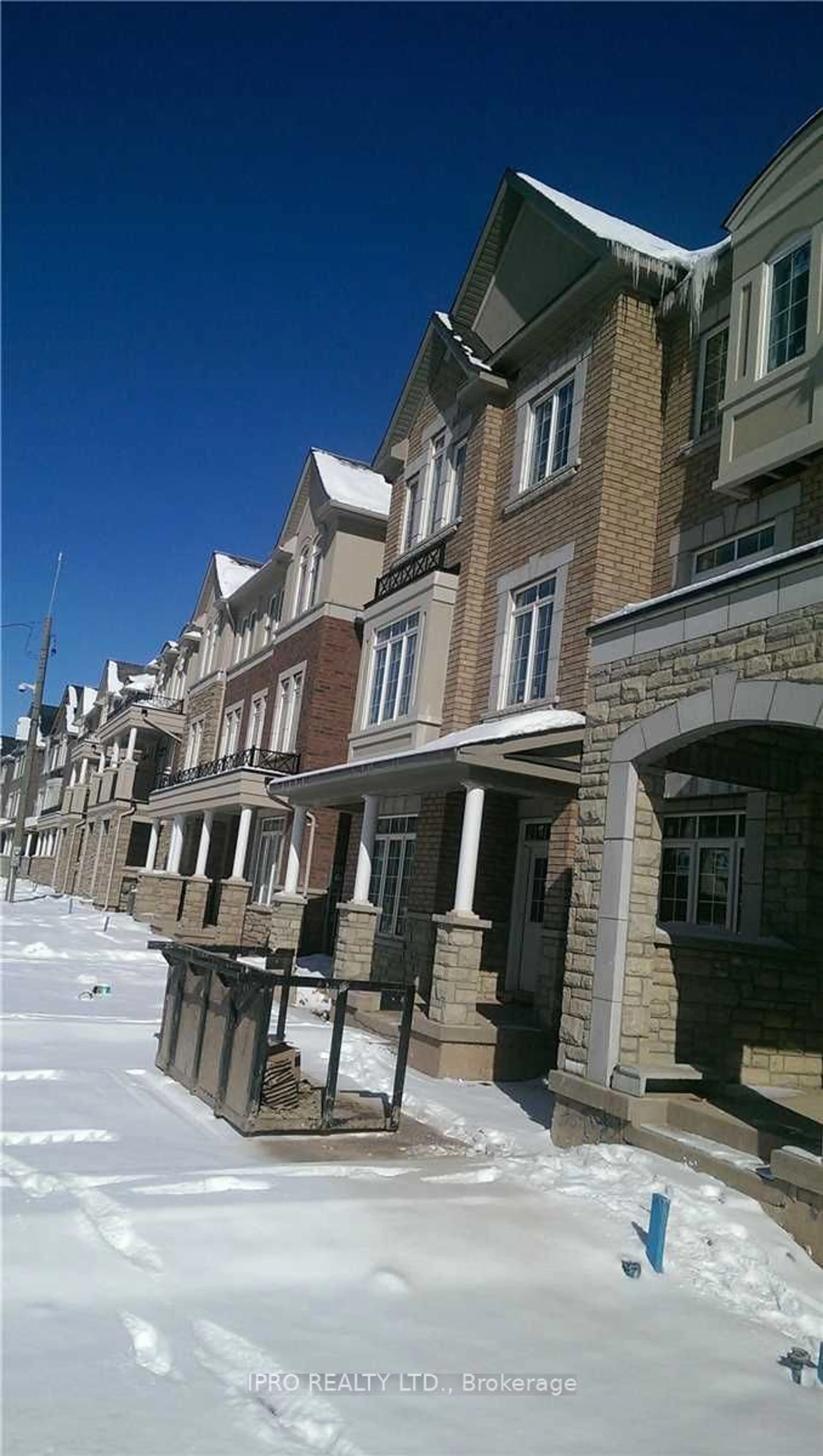 A pic from exterior of the house or condo for 3069 Preserve Dr, Oakville Ontario L6M 0T6