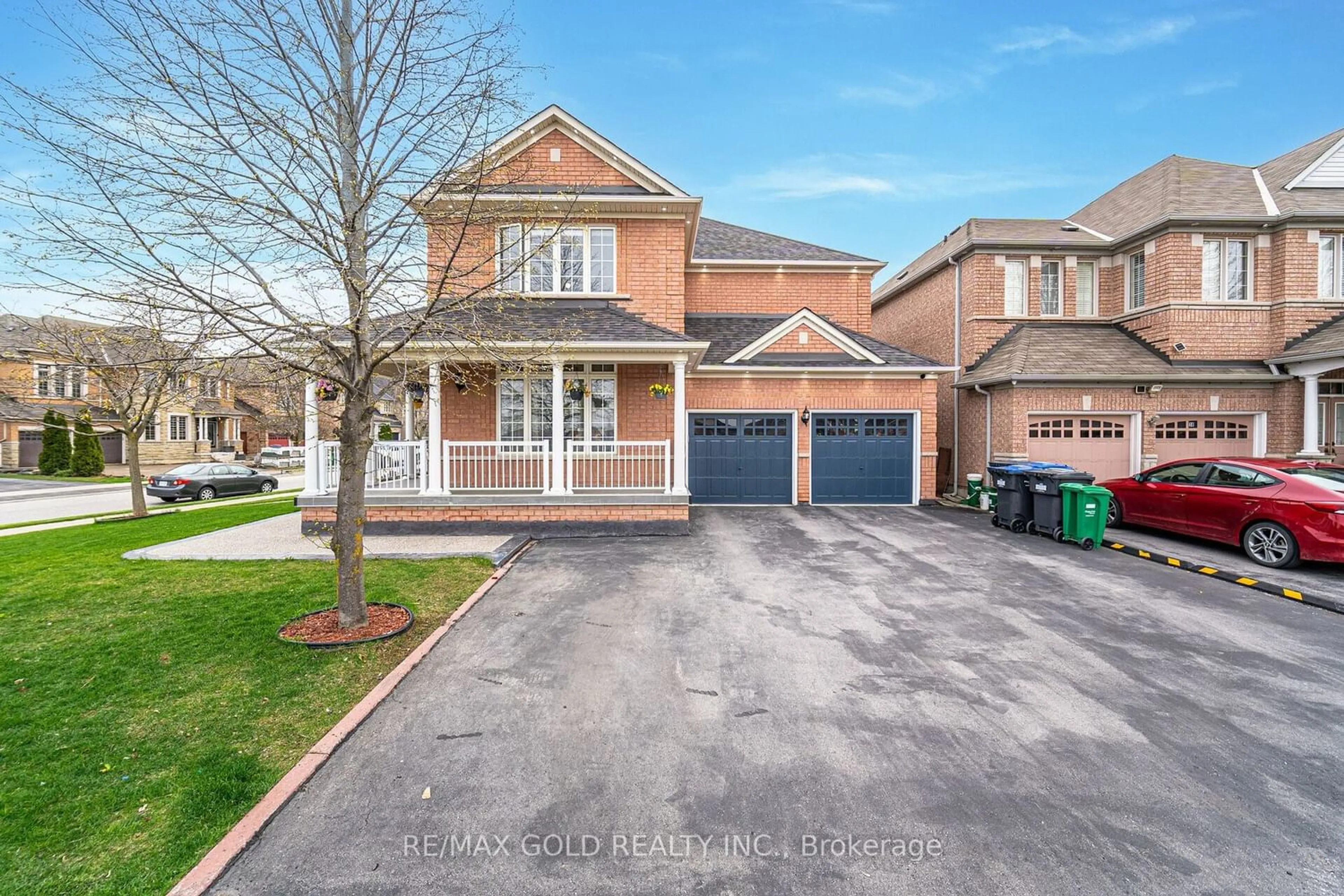 Frontside or backside of a home for 1 Princess Valley Cres, Brampton Ontario L6P 2B8