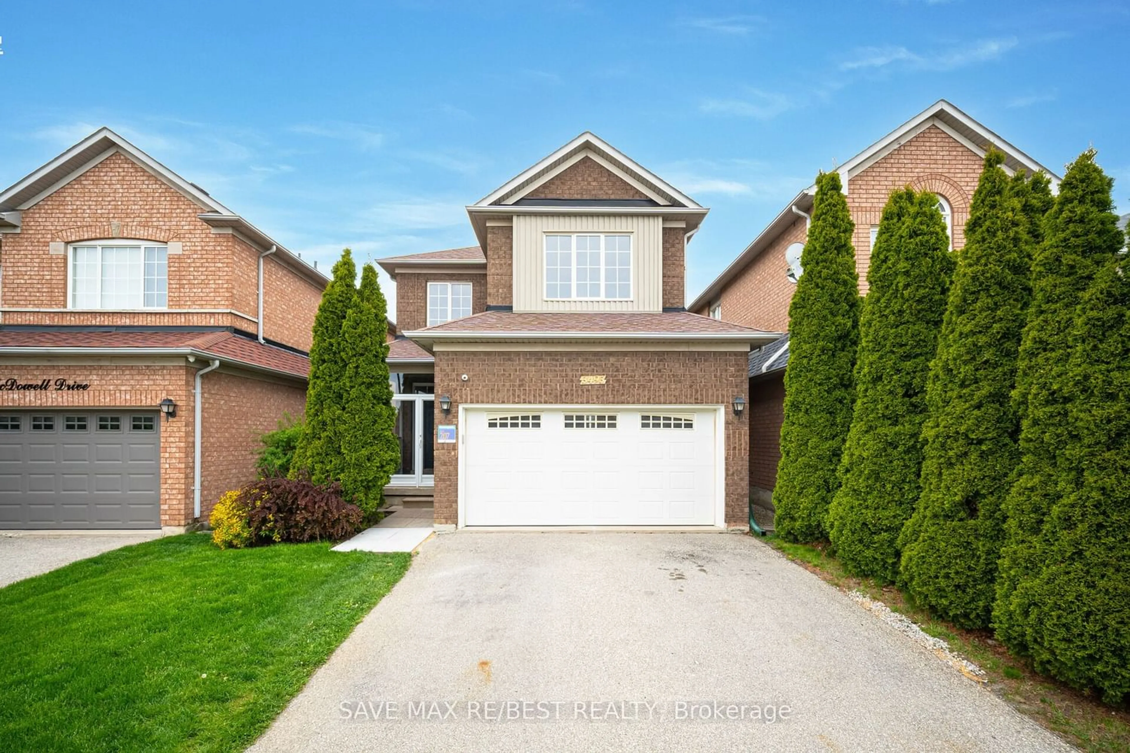 Frontside or backside of a home for 3493 Mcdowell Dr, Mississauga Ontario L5M 6R6
