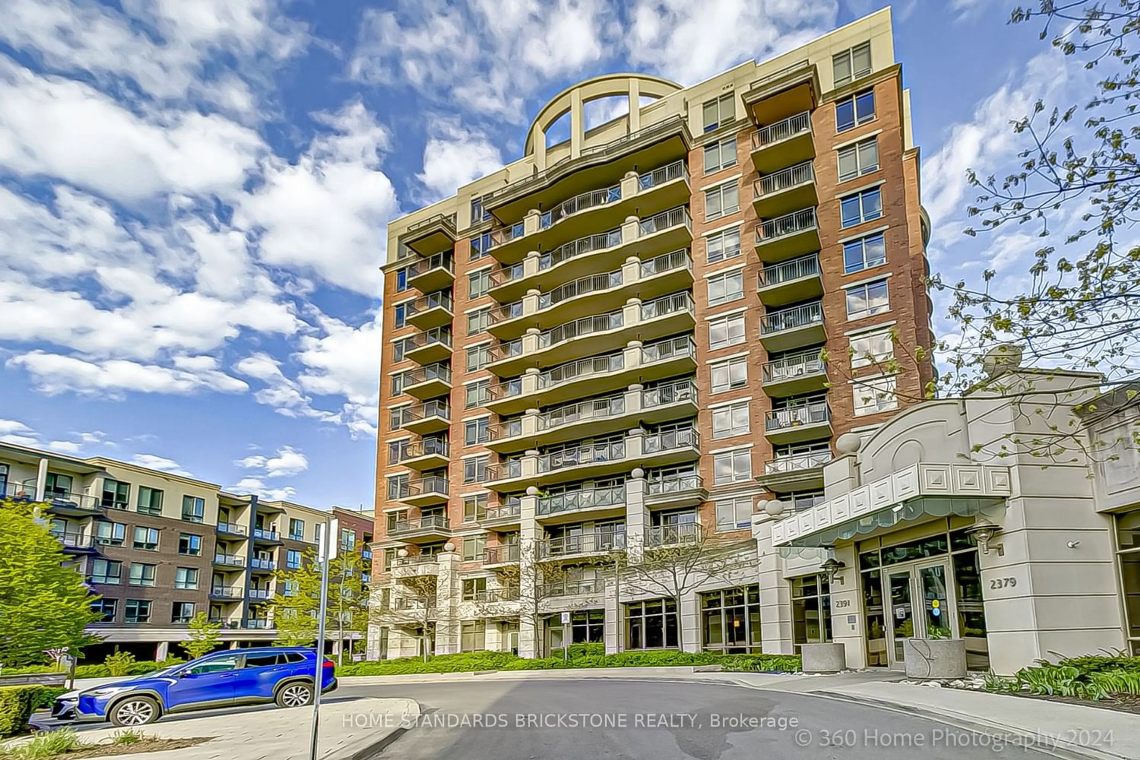 A pic from exterior of the house or condo for 2391 Central Park Dr #702, Oakville Ontario L6H 0E4