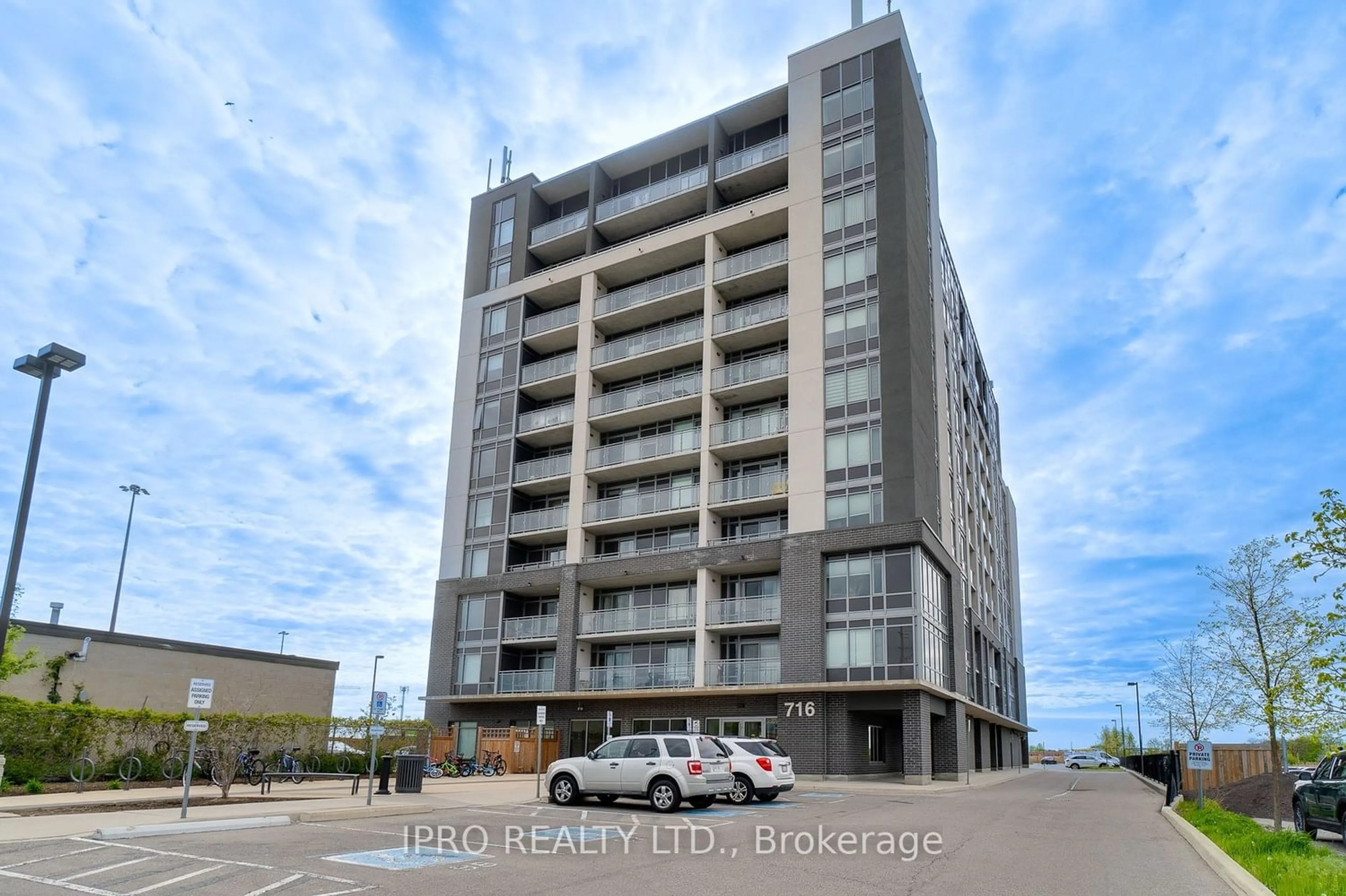 A pic from exterior of the house or condo for 716 Main St #1109, Milton Ontario L9T 3P6