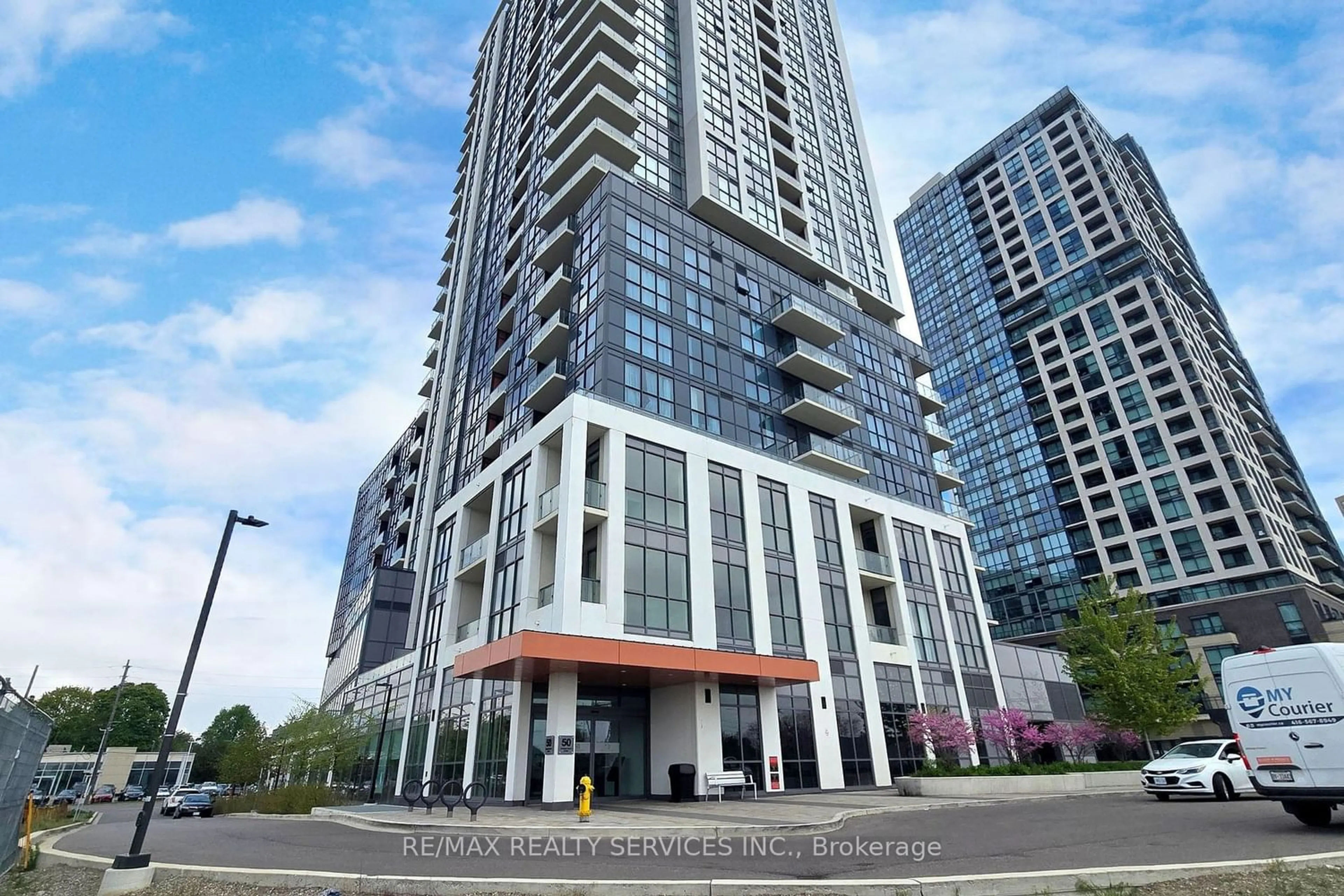 A pic from exterior of the house or condo for 50 Thomas Riley Rd #618, Toronto Ontario M9B 0C5