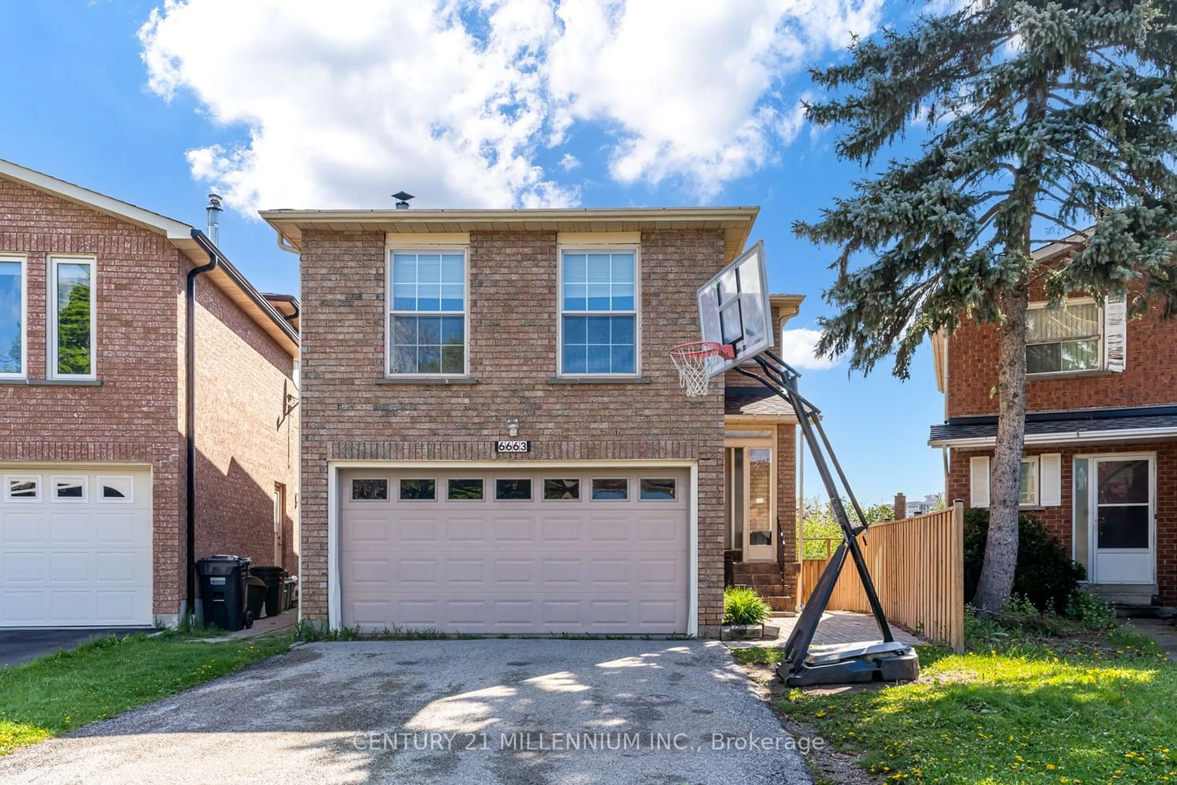 Frontside or backside of a home for 6663 Harlow Rd, Mississauga Ontario L5N 4T4