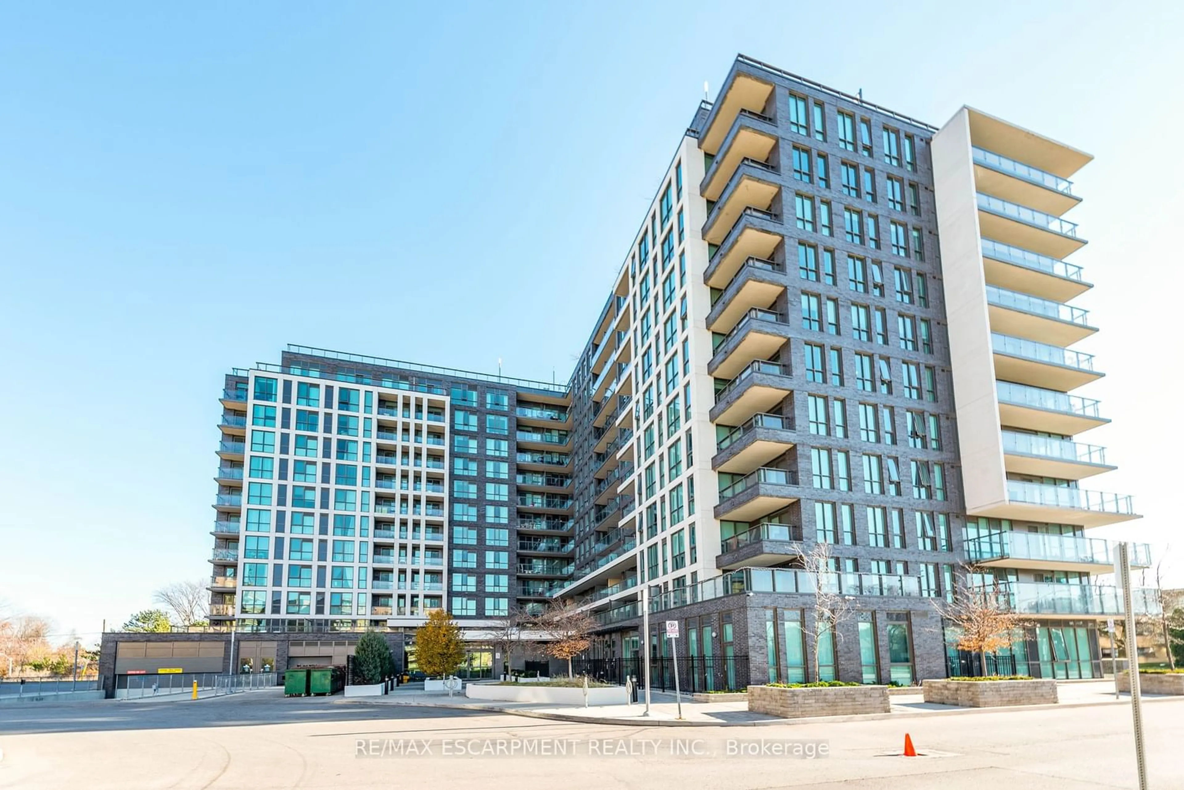 A pic from exterior of the house or condo for 80 Esther Lorrie Dr #802, Toronto Ontario M9W 0C6