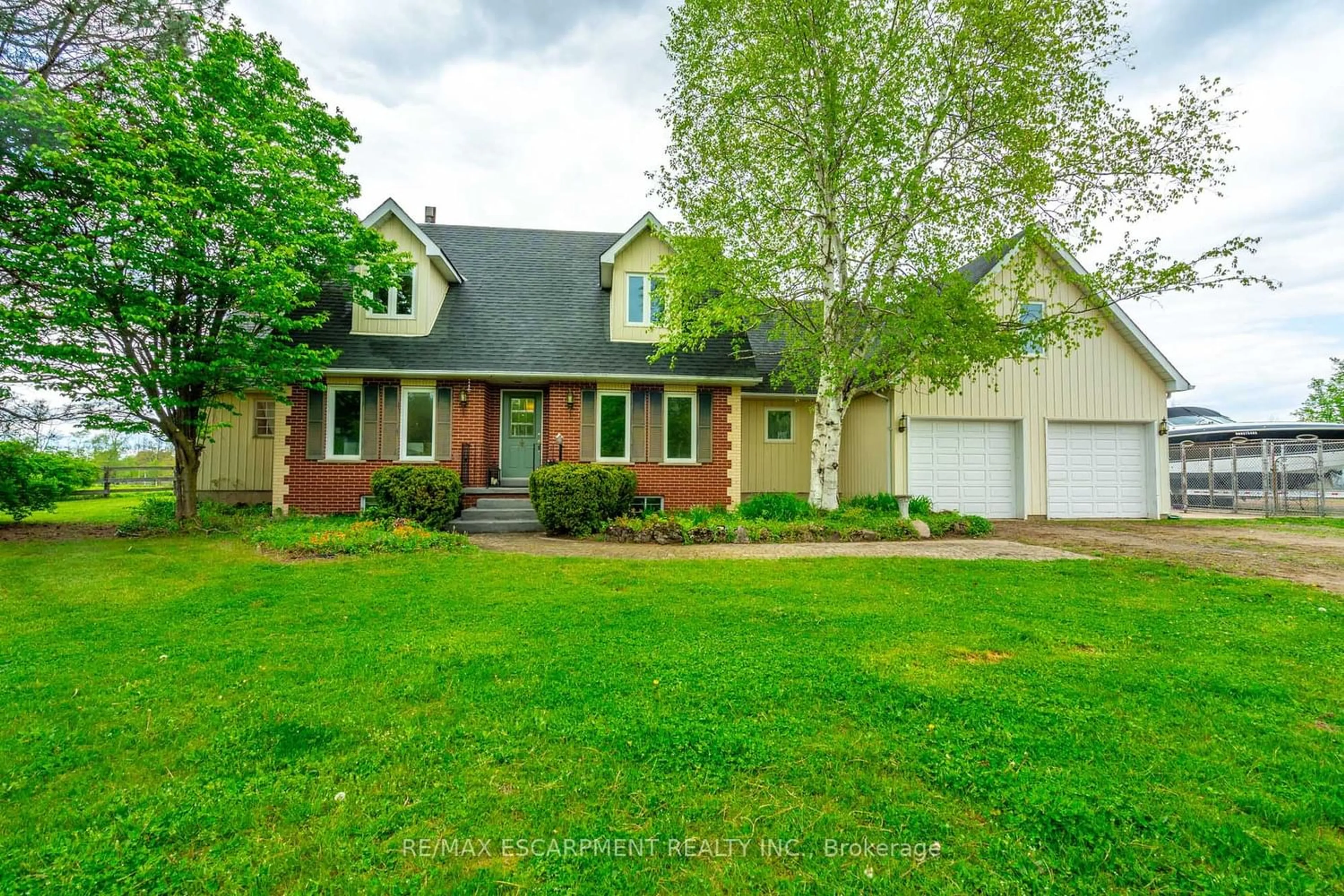 Frontside or backside of a home for 8735 Milburough Line, Milton Ontario L0P 1B0