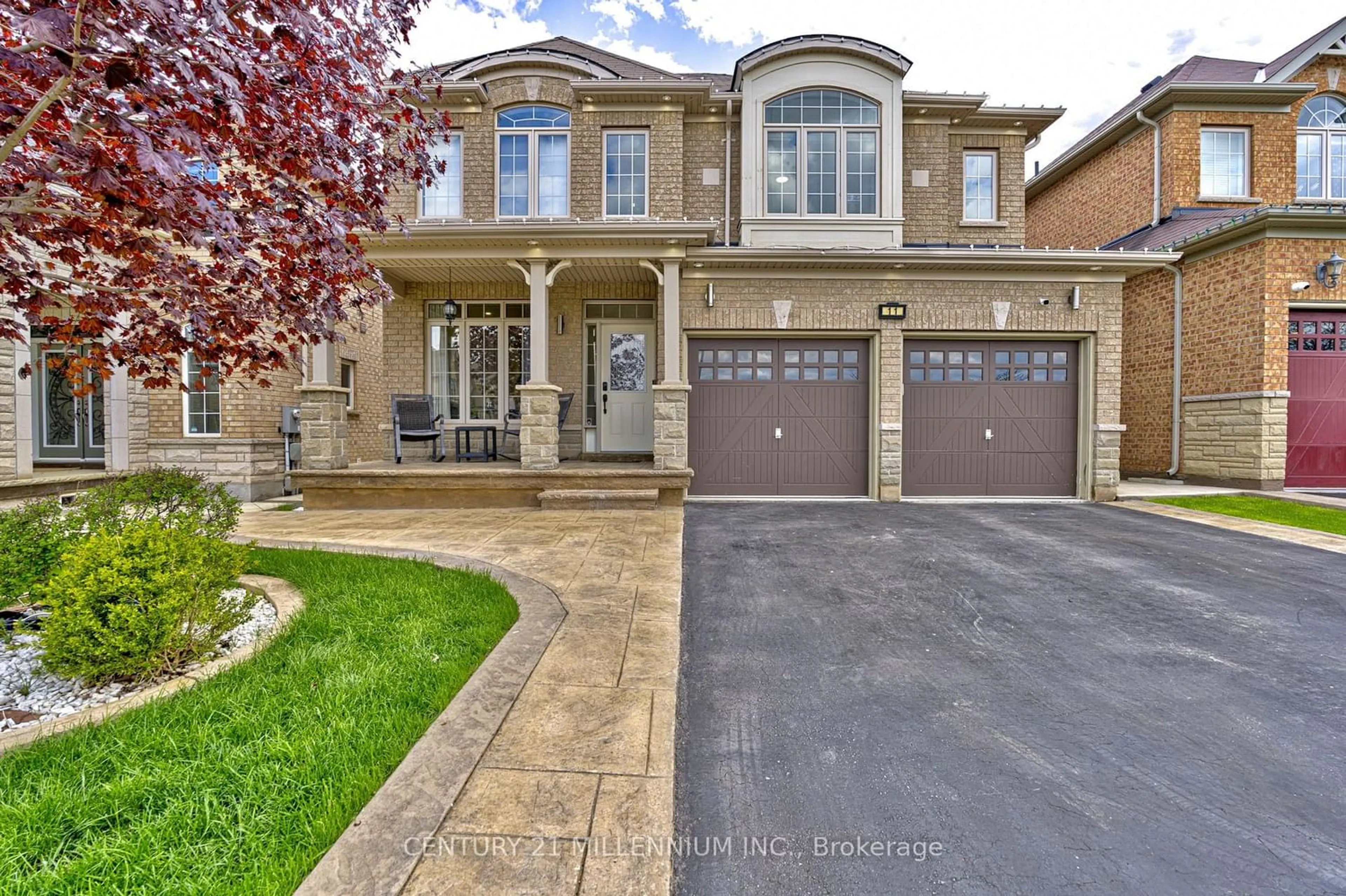 Home with brick exterior material for 11 Maybeck Dr, Brampton Ontario L6X 0Z6
