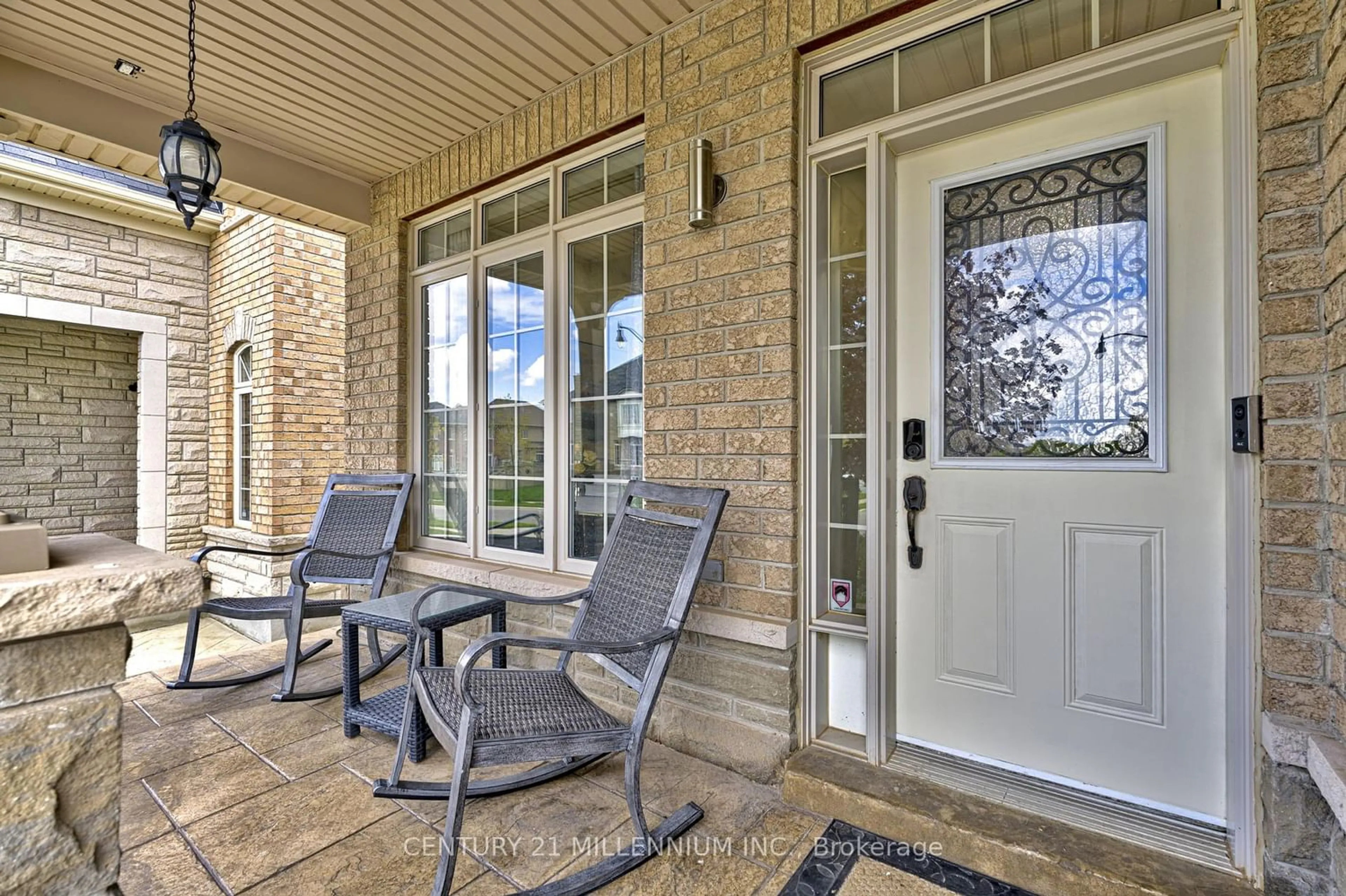 Indoor entryway for 11 Maybeck Dr, Brampton Ontario L6X 0Z6