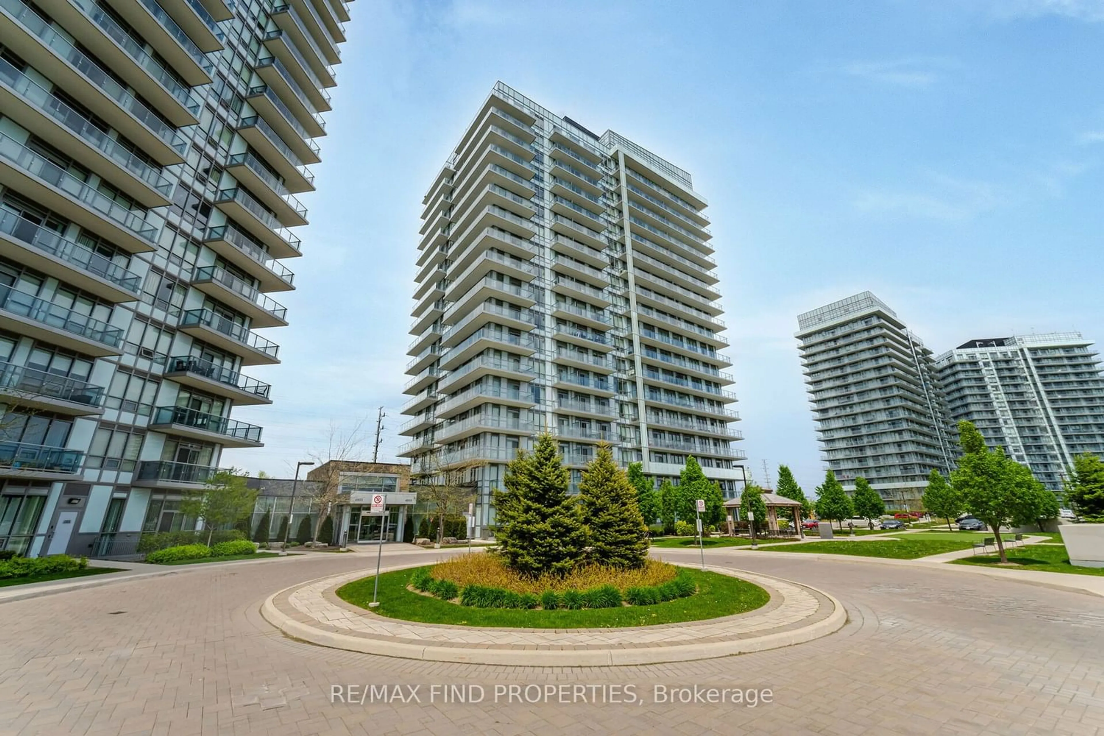 A pic from exterior of the house or condo for 4655 Glenn Erin Dr #403, Mississauga Ontario L5M 0Z1