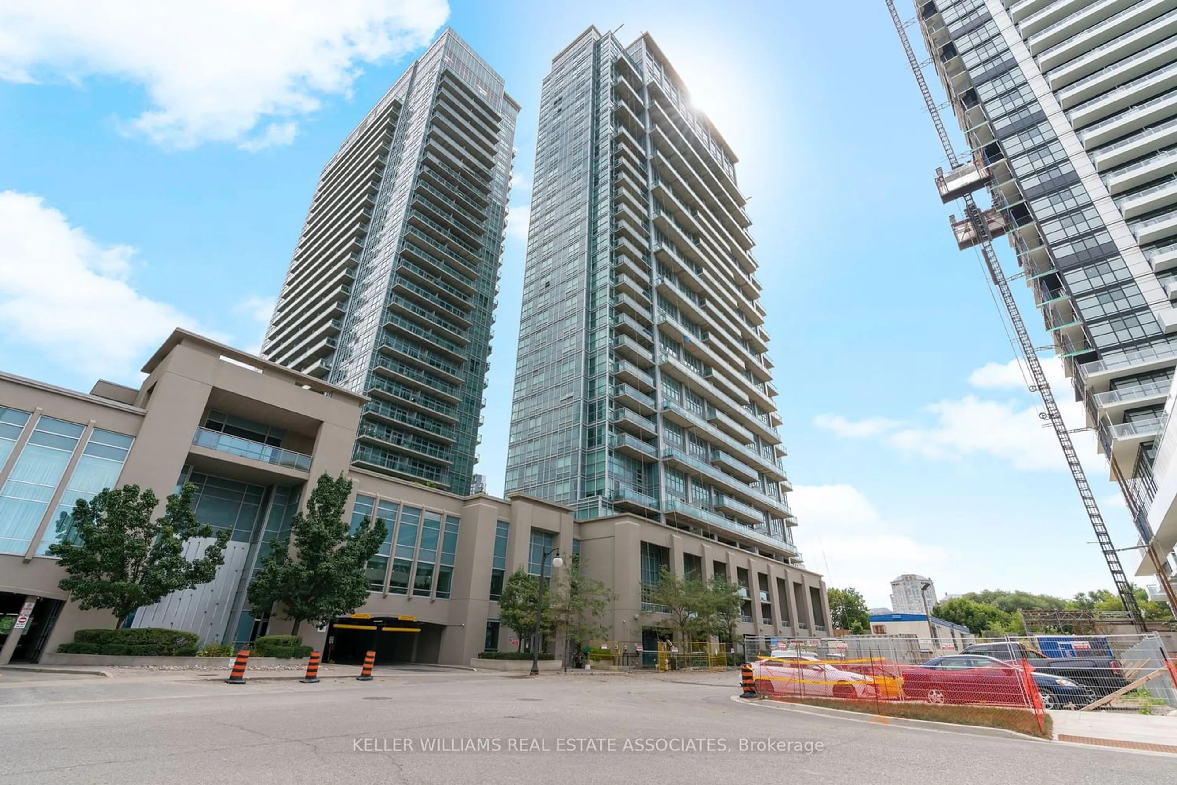 A pic from exterior of the house or condo for 165 Legion Rd #1823, Toronto Ontario M8Y 0B3