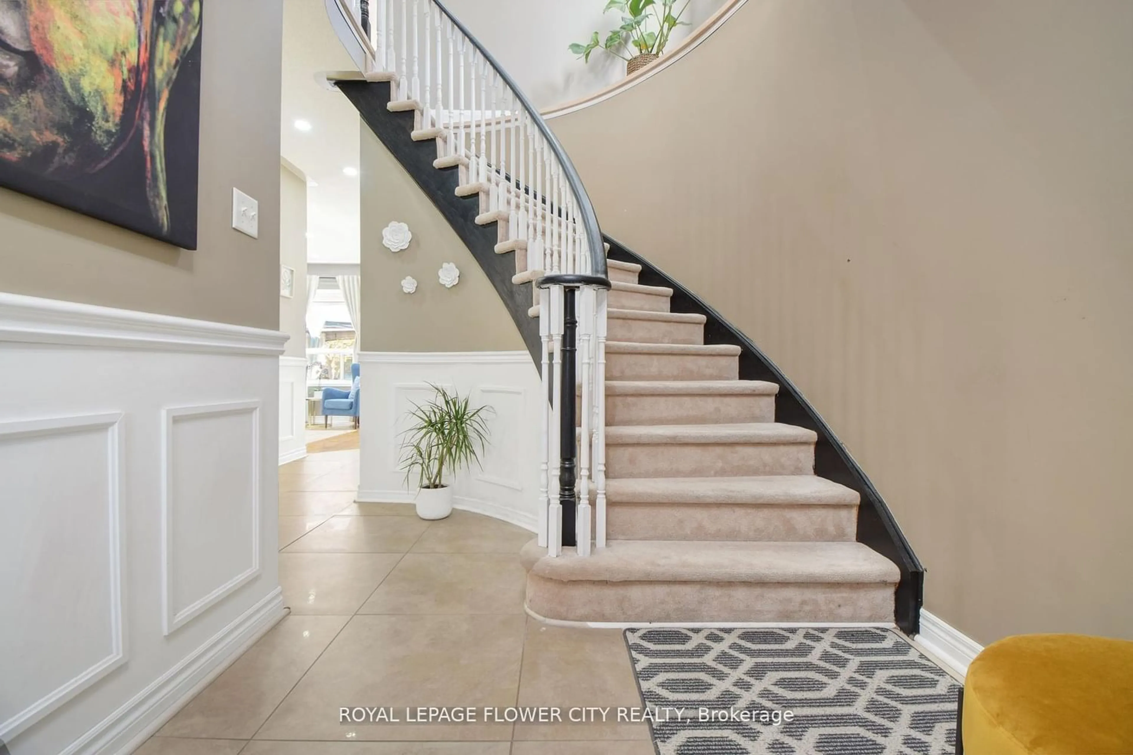 Stairs for 22 Humberside Ave, Brampton Ontario L7A 1L4