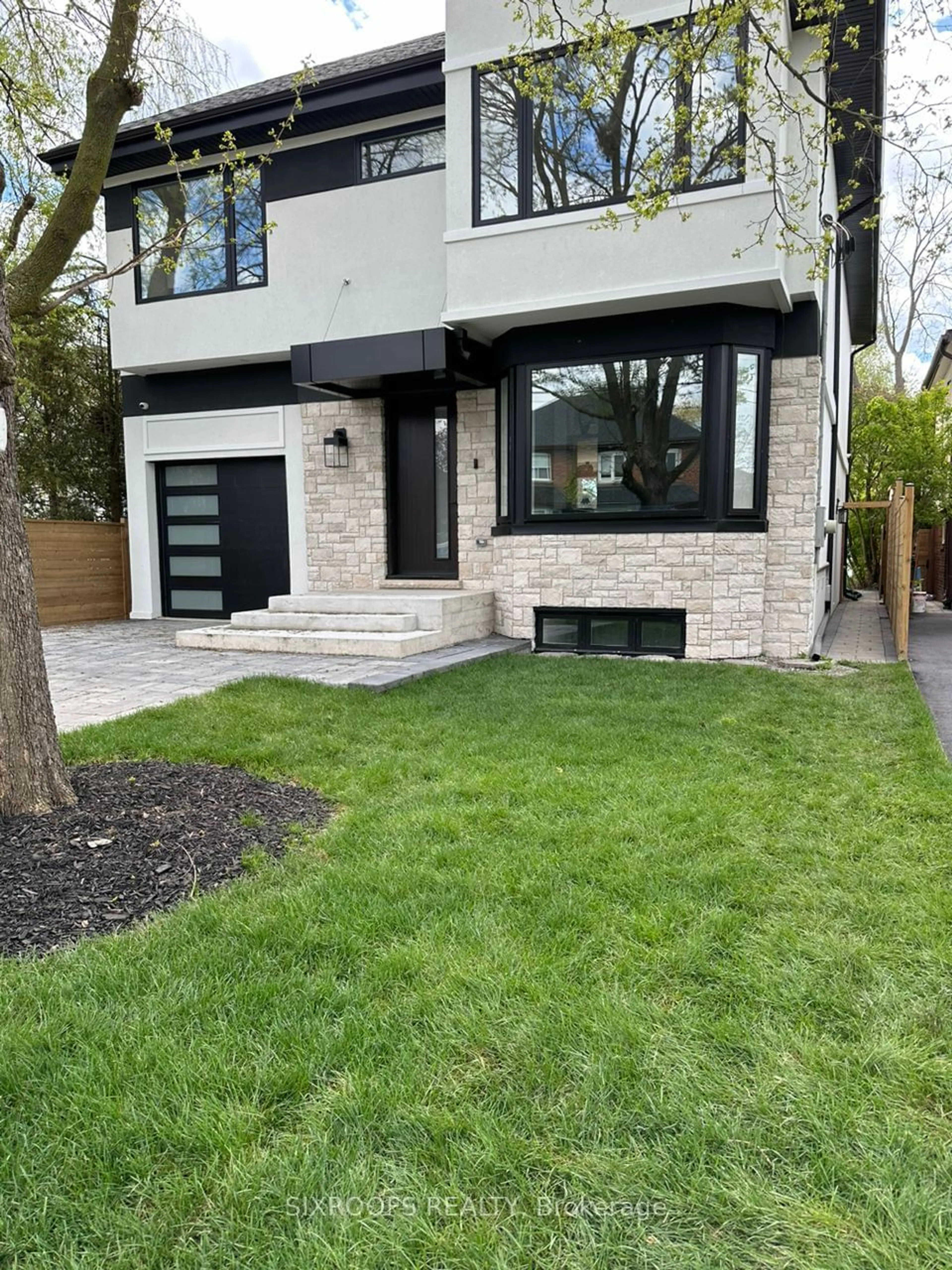 Home with brick exterior material for 35 Emerald Cres, Toronto Ontario M8V 2B3