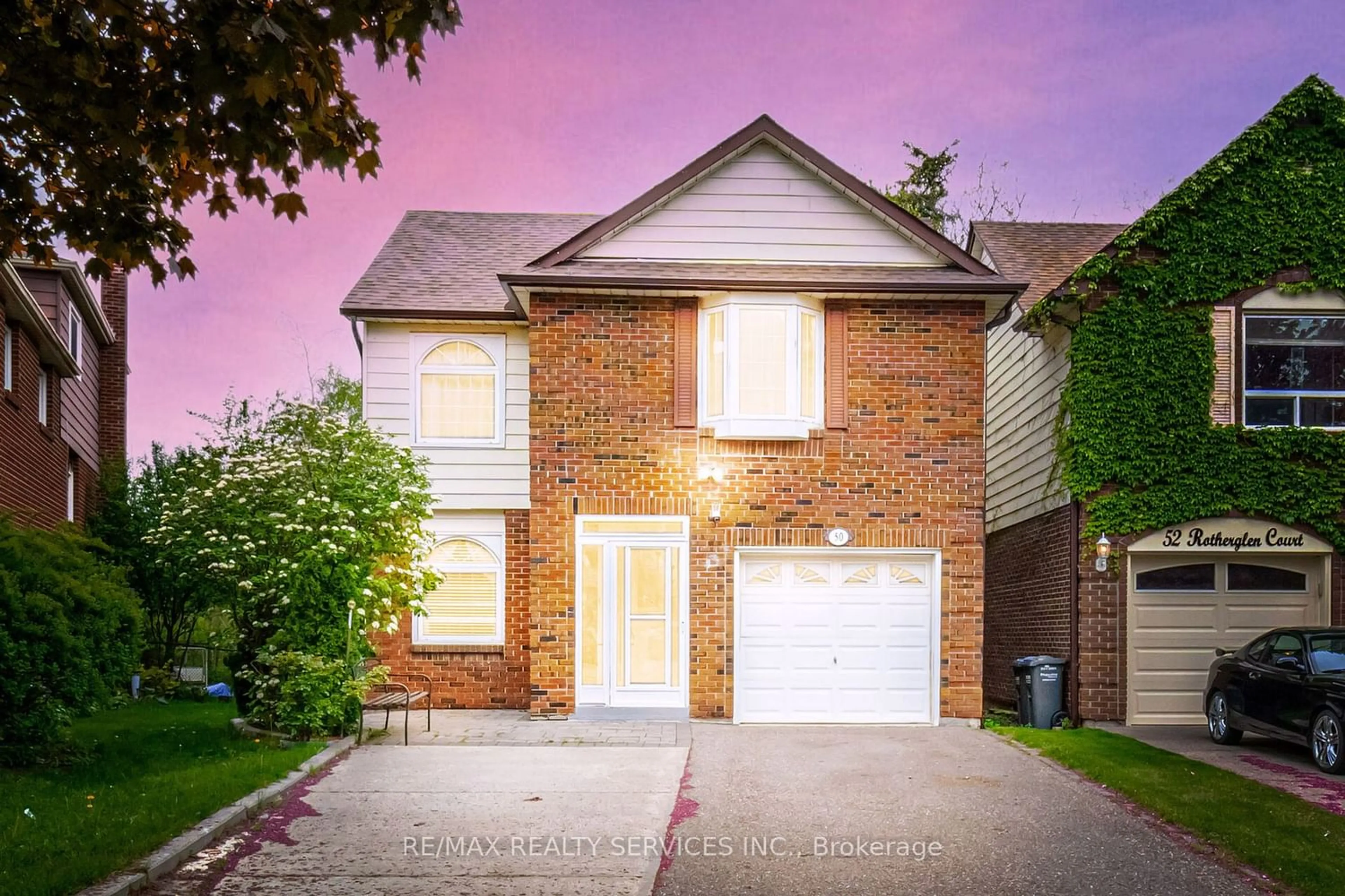 Frontside or backside of a home for 50 Rotherglen Crt, Brampton Ontario L6X 2S1