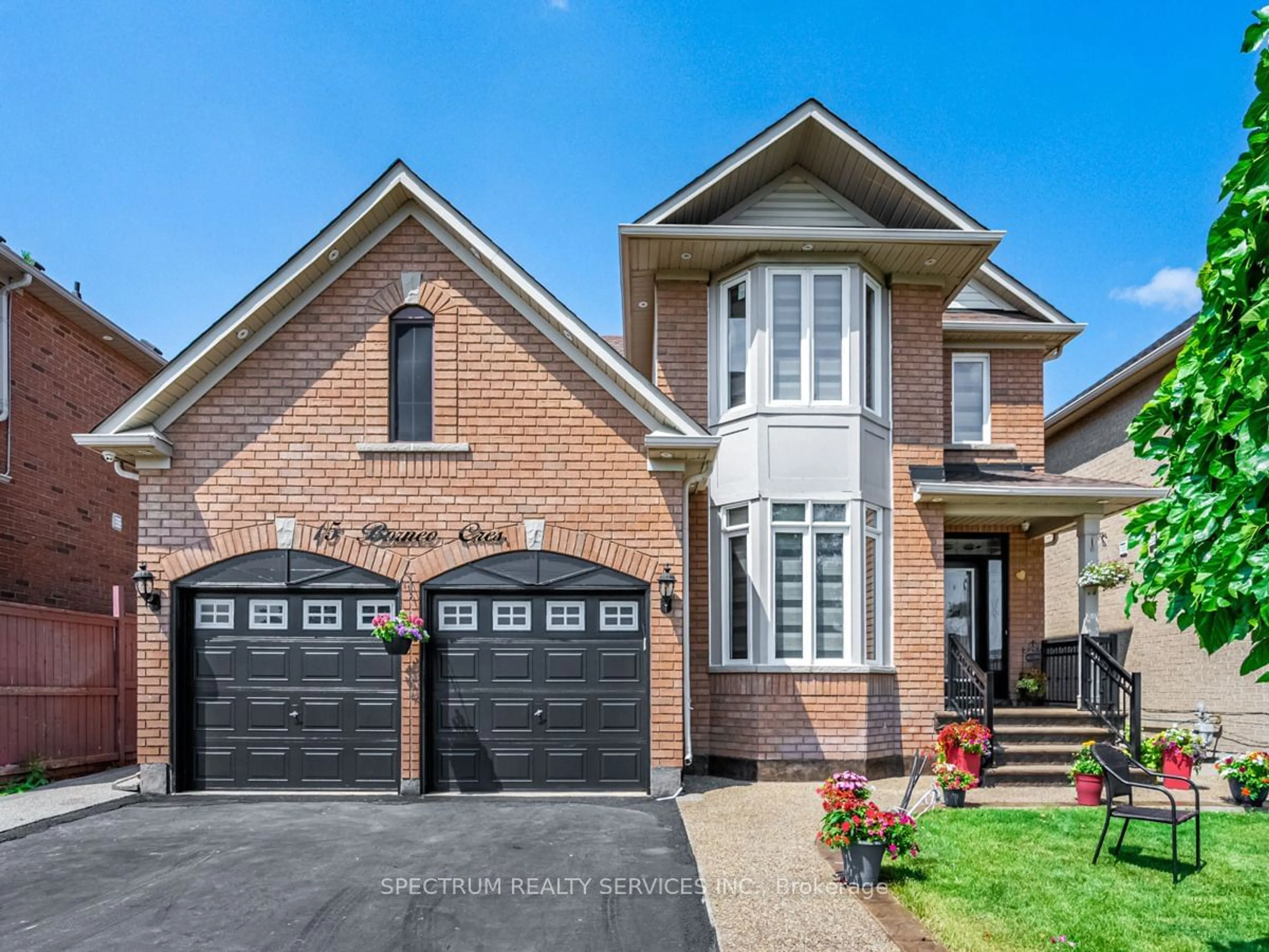 Home with brick exterior material for 15 Borneo Cres, Brampton Ontario L6R 3C6