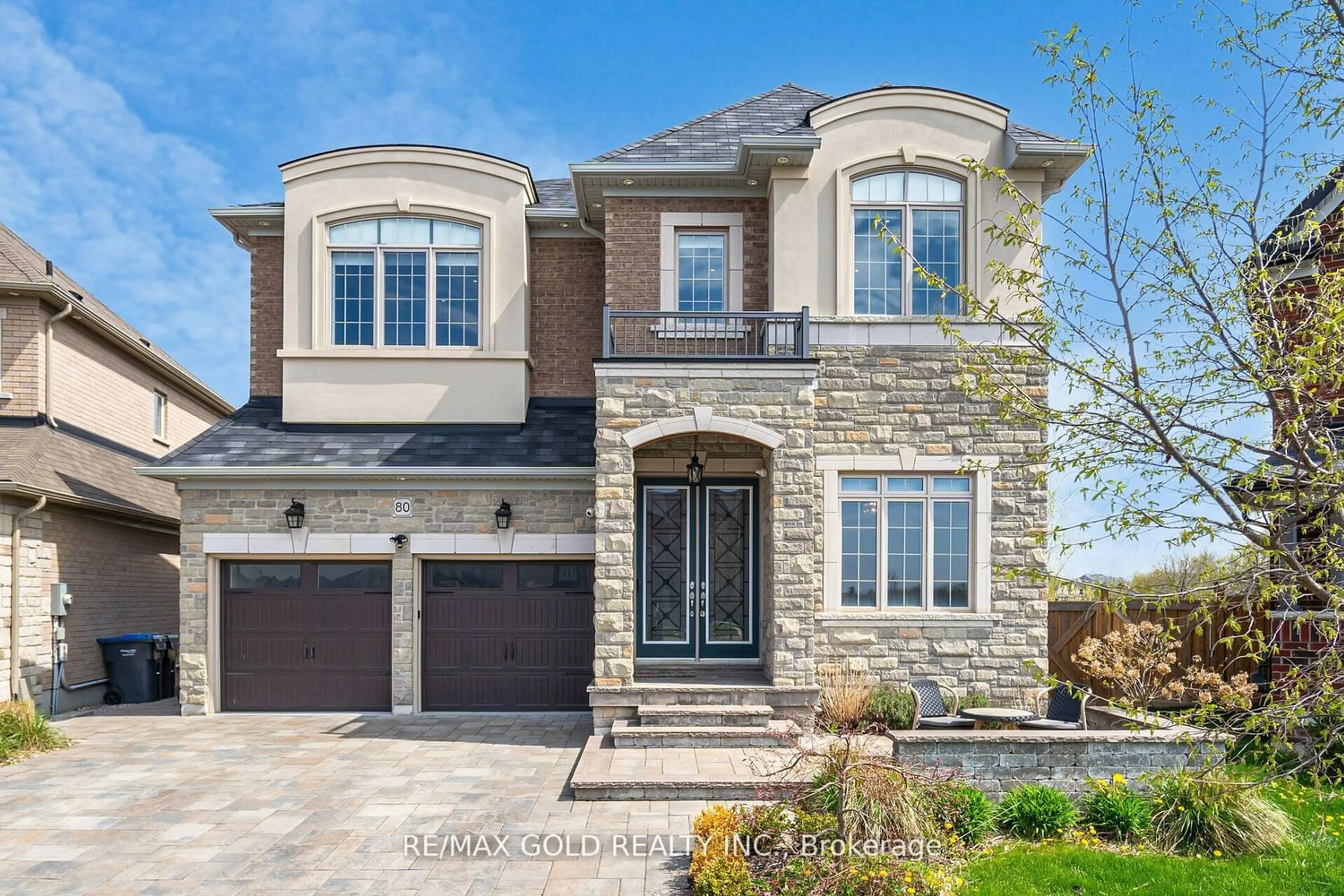 Home with brick exterior material for 80 Valleyscape Tr, Caledon Ontario L7C 1C4