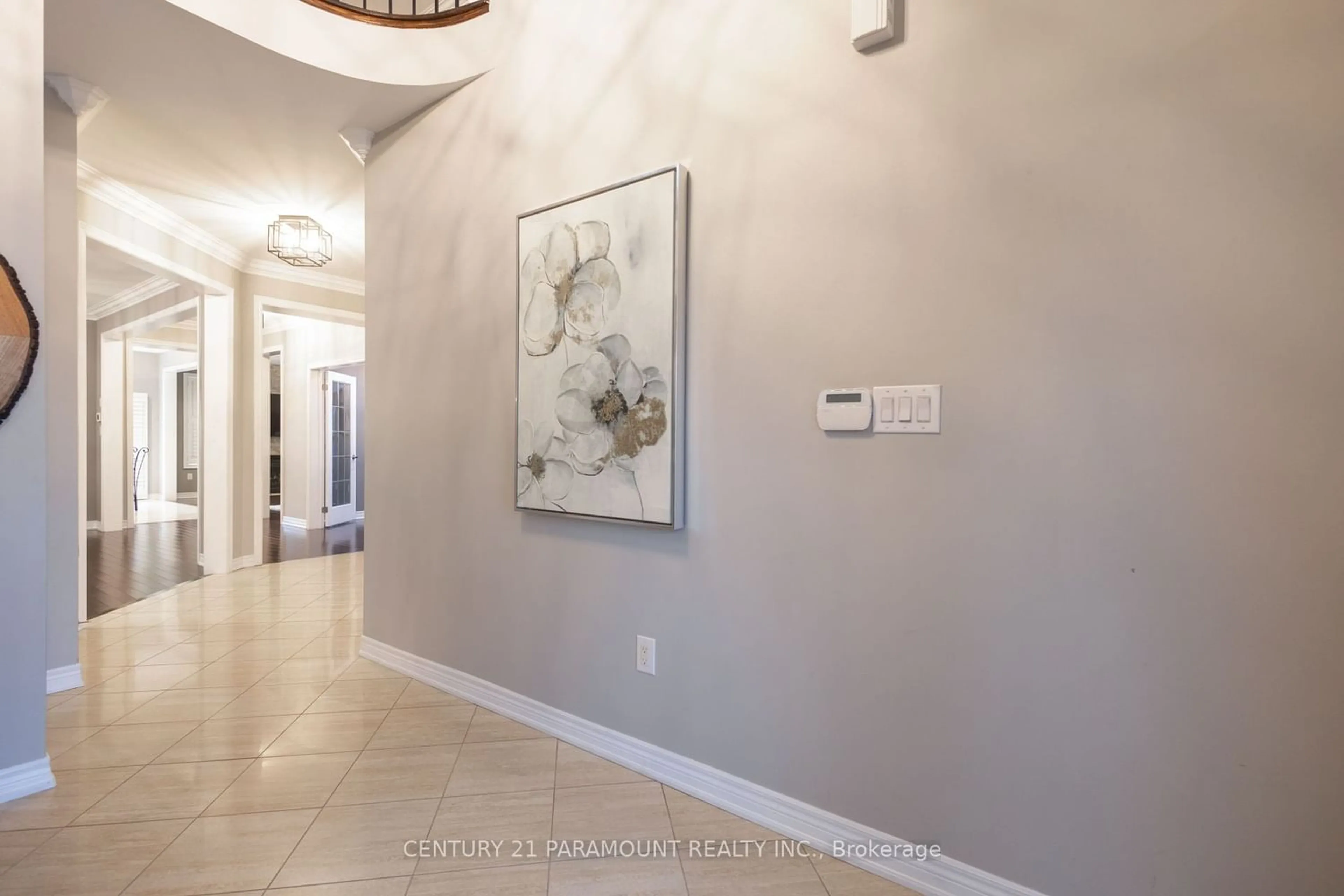 Indoor foyer for 22 Cedarholme Ave, Caledon Ontario L7C 3S9