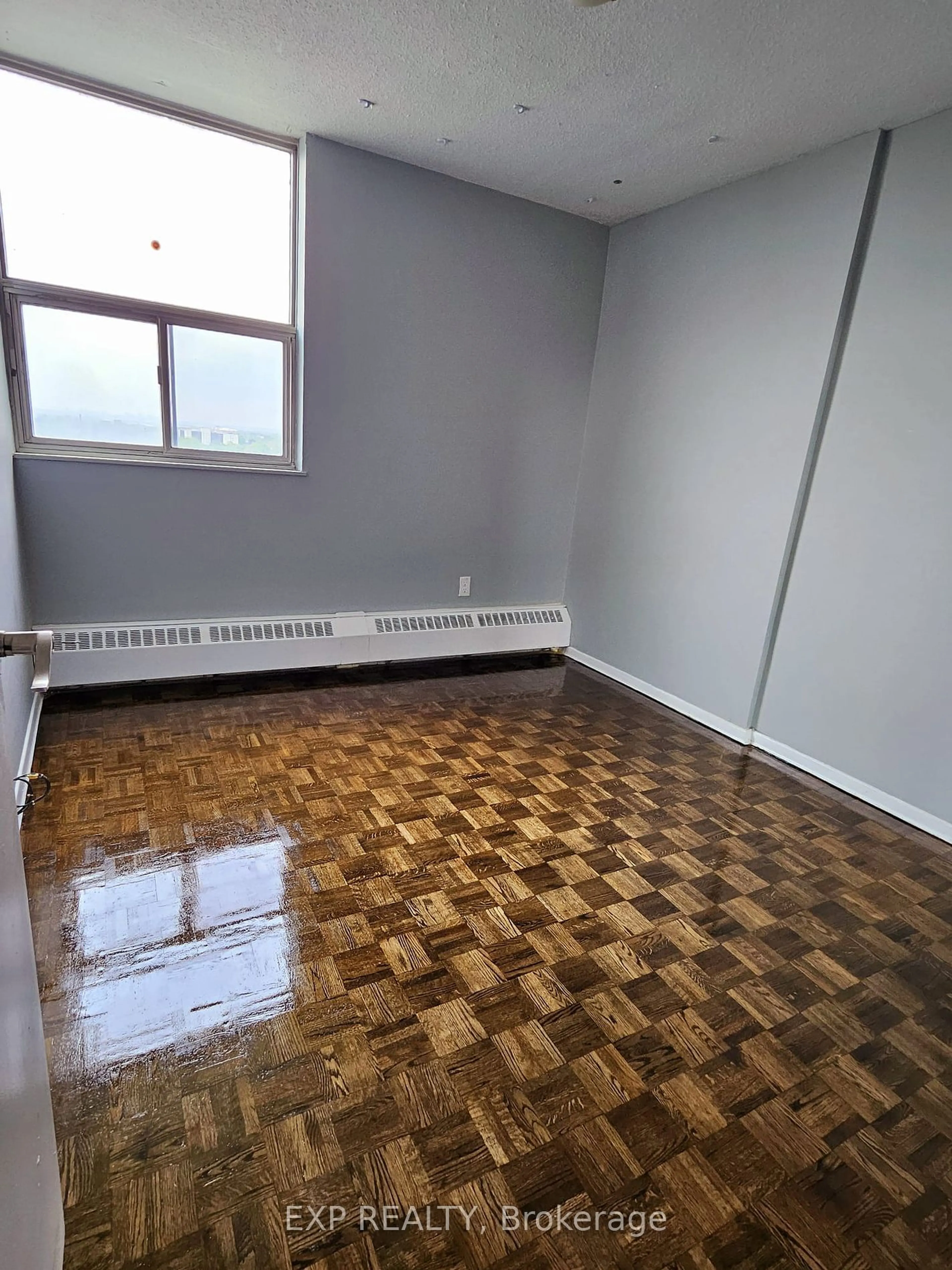 A pic of a room for 2645 Kipling Ave #1209, Toronto Ontario M9V 3S6