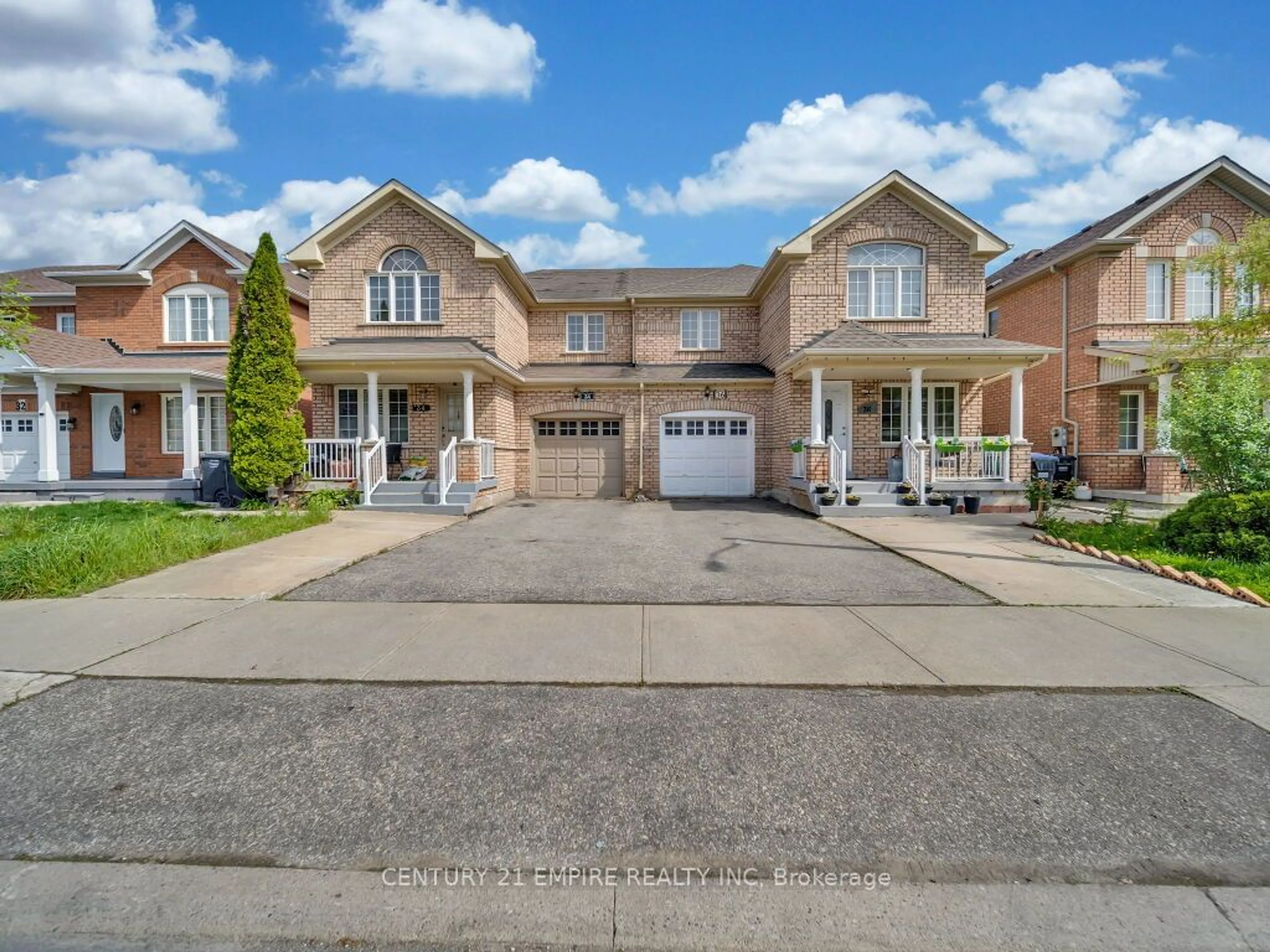 A pic from exterior of the house or condo for 36 Saintsbury Cres, Brampton Ontario L6R 2V9