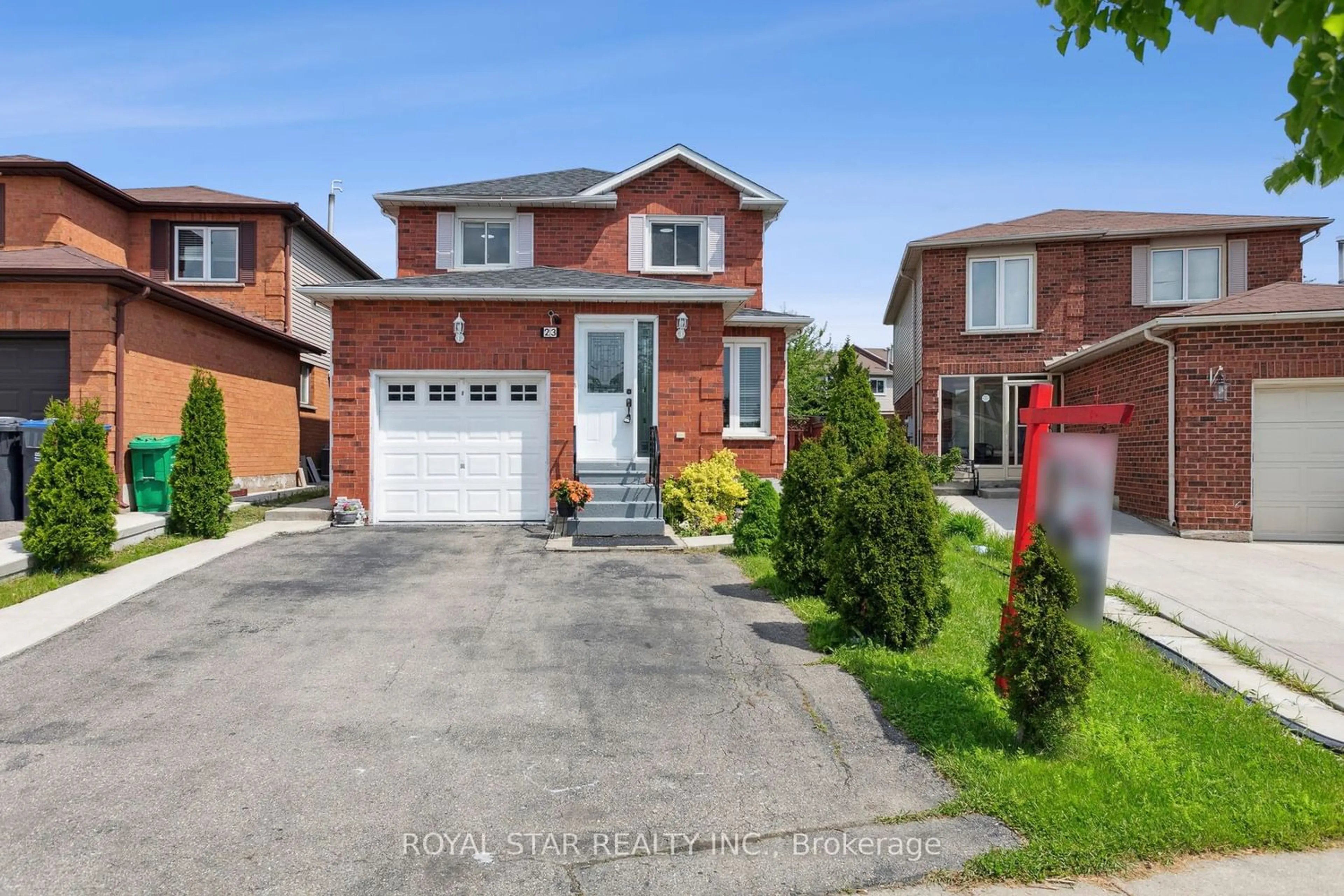 Frontside or backside of a home for 23 Stalbridge Ave, Brampton Ontario L6Y 4H1