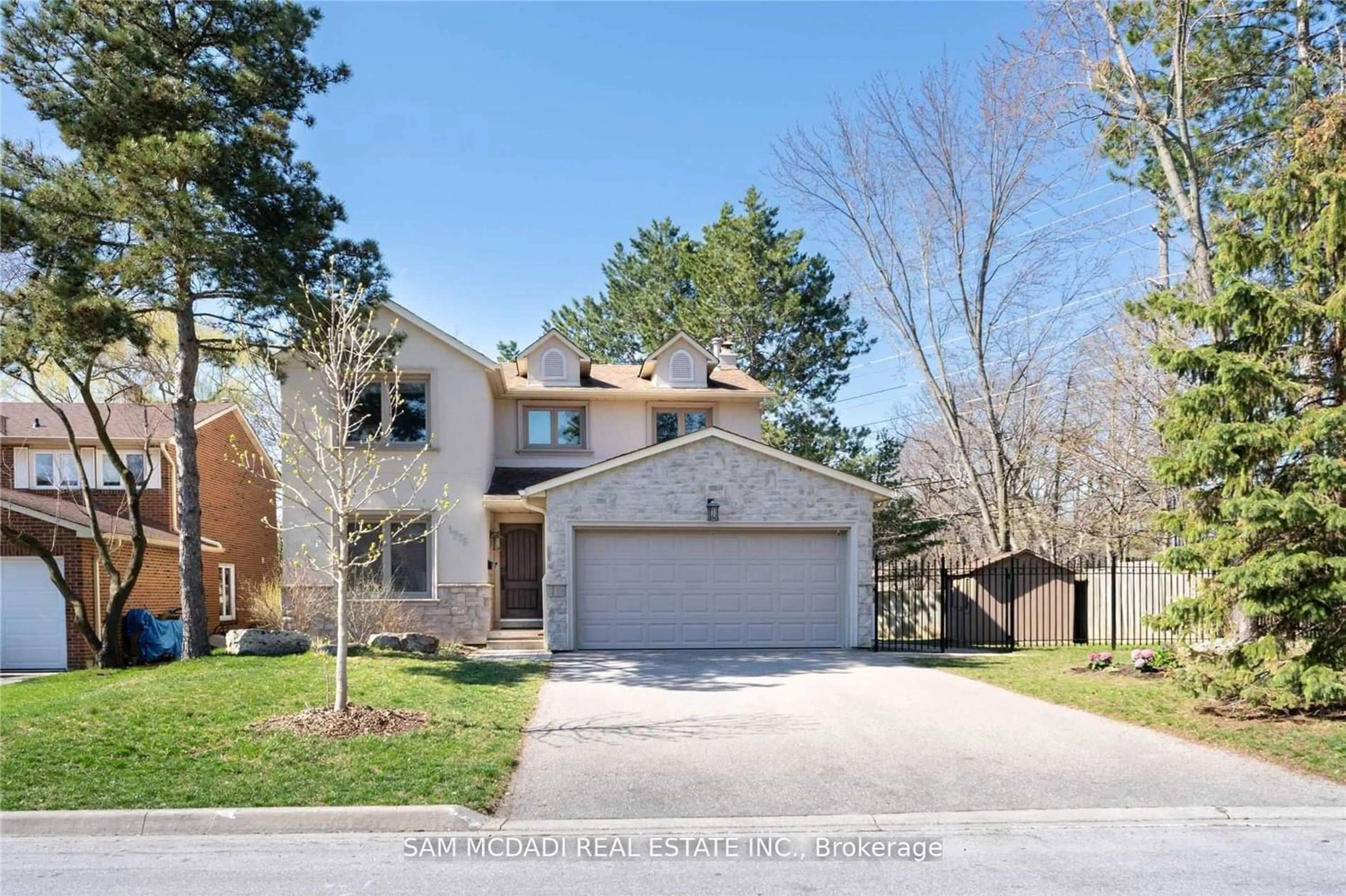 Frontside or backside of a home for 1779 Fifeshire Crt, Mississauga Ontario L5L 2T3