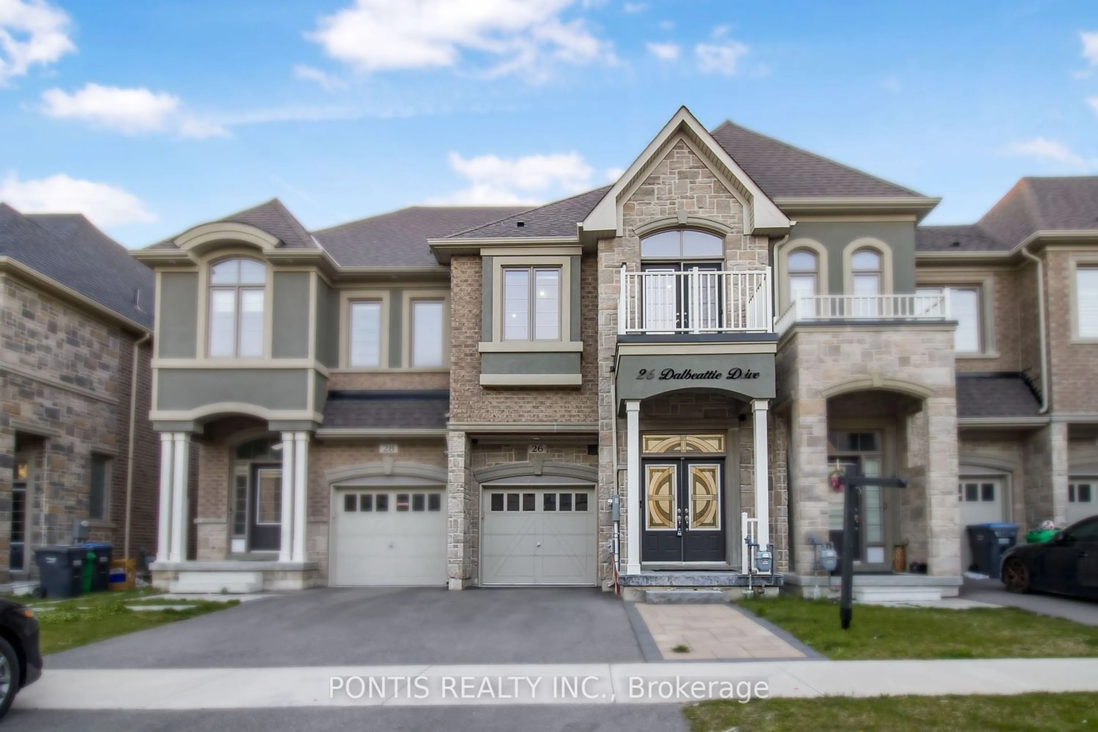 Home with brick exterior material for 26 Dalbeattie Dr, Brampton Ontario L6Y 6H6