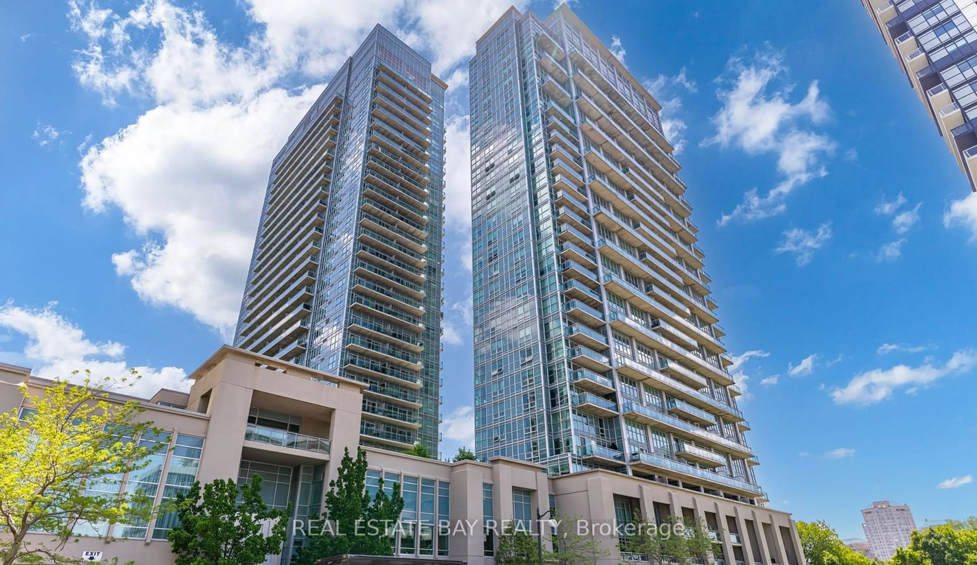 A pic from exterior of the house or condo for 155 Legion Rd #2114, Toronto Ontario M8Y 0A7