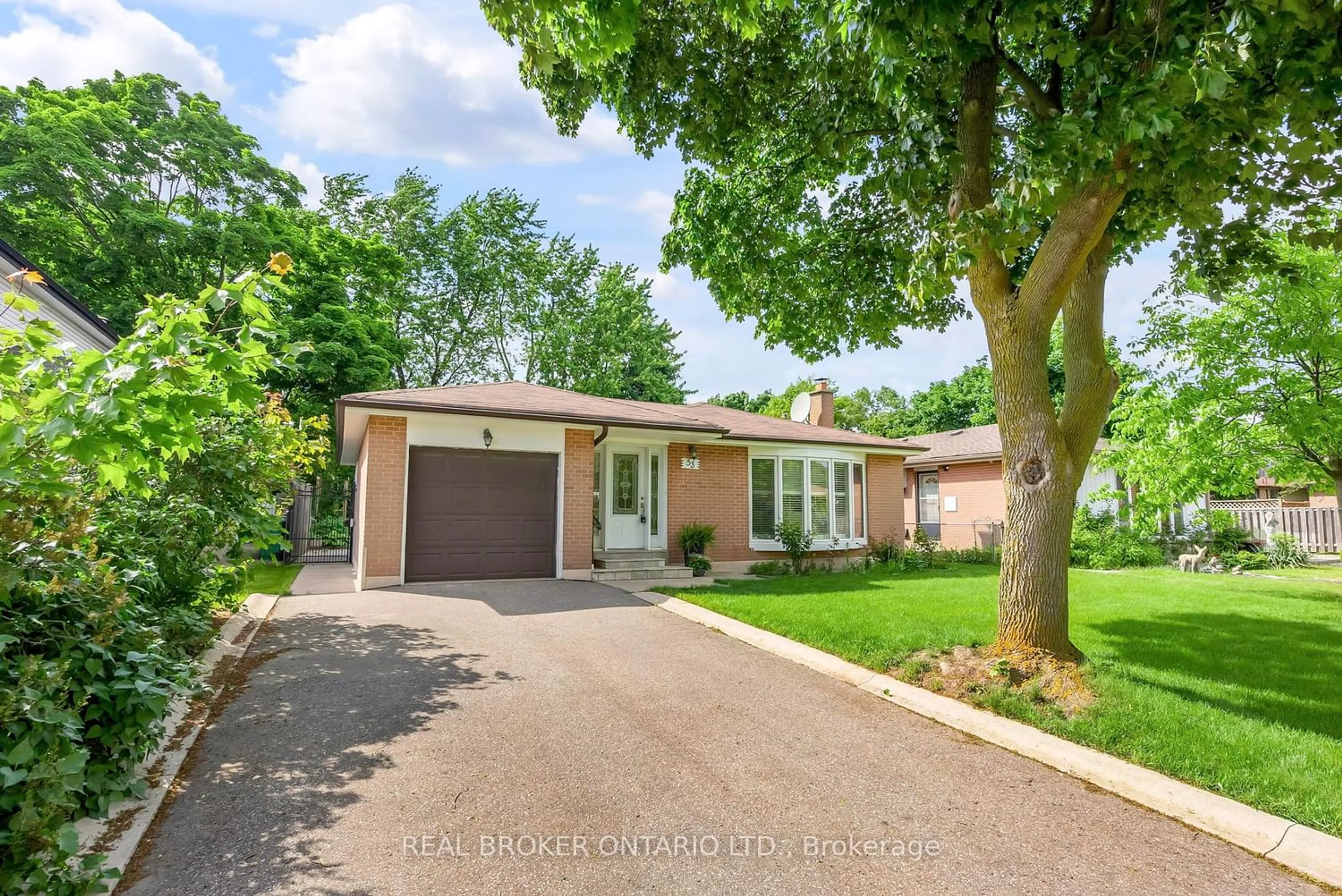 Home with brick exterior material for 53 Bromley Cres, Brampton Ontario L6T 1Z2