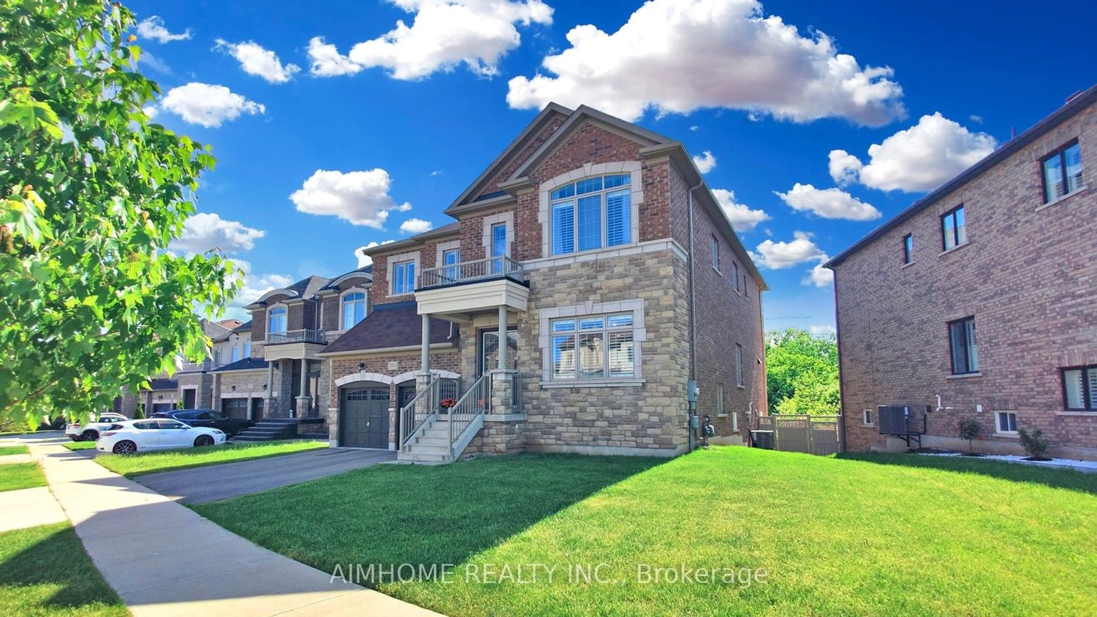 A pic from exterior of the house or condo for 3331 Meadow Marsh Cres, Oakville Ontario L6H 0T5