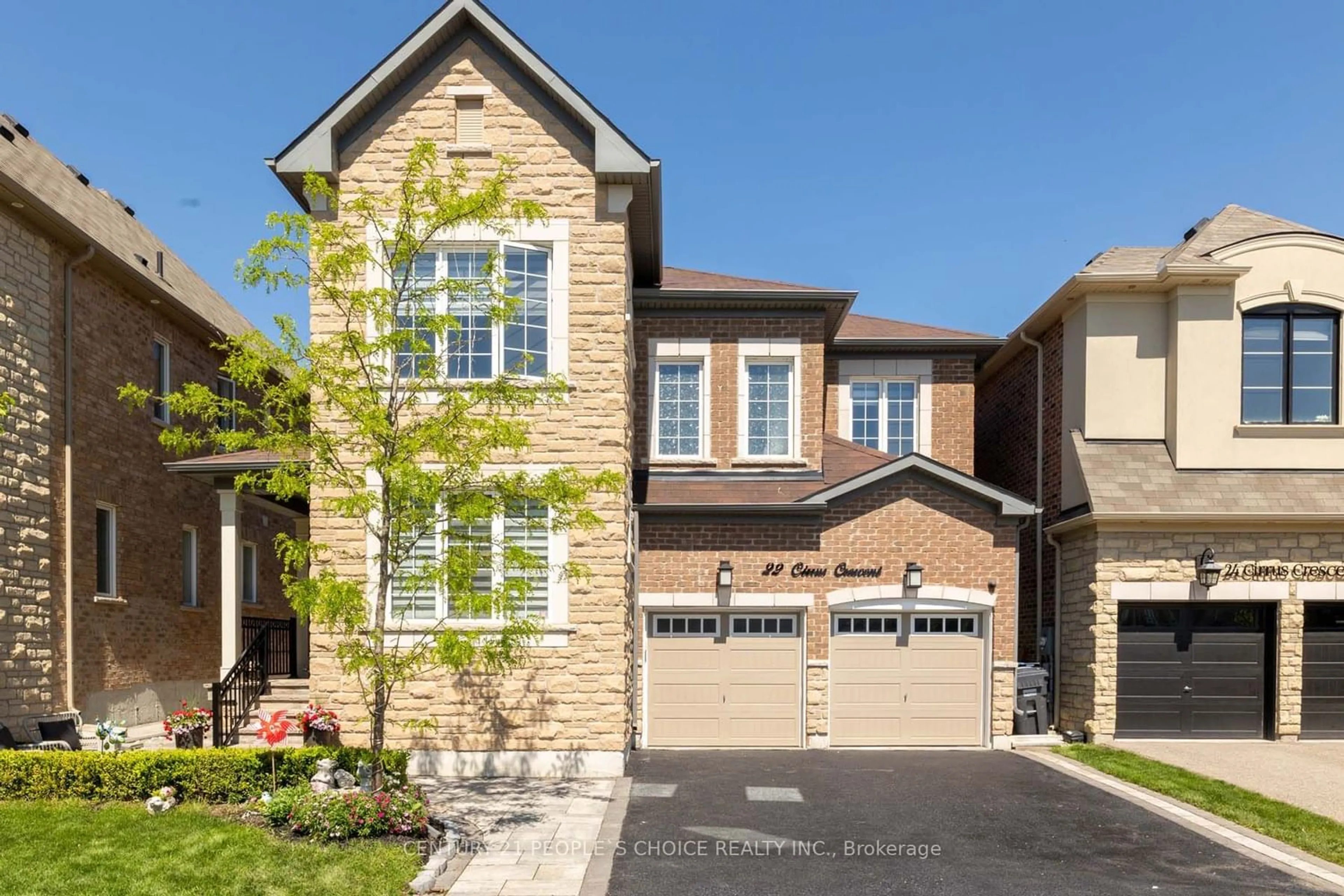 A pic from exterior of the house or condo for 22 Cirrus Cres, Caledon Ontario L7C 4C8