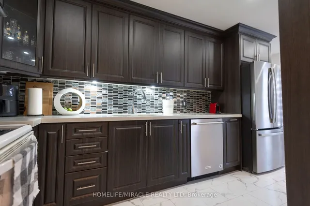 Additional property image - 5020 Delaware Dr Unit 29